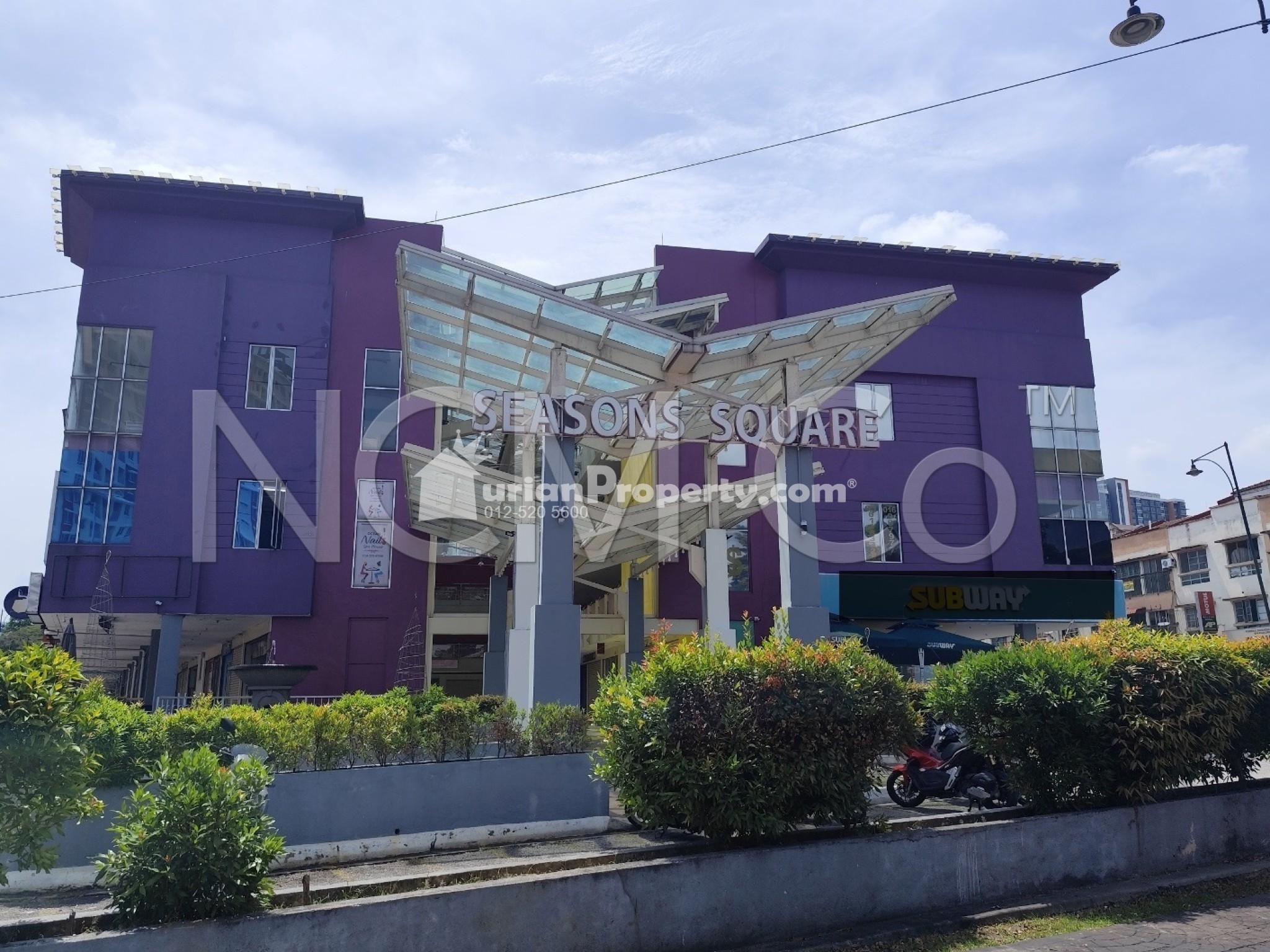 Retail Space For Auction at Seasons Square