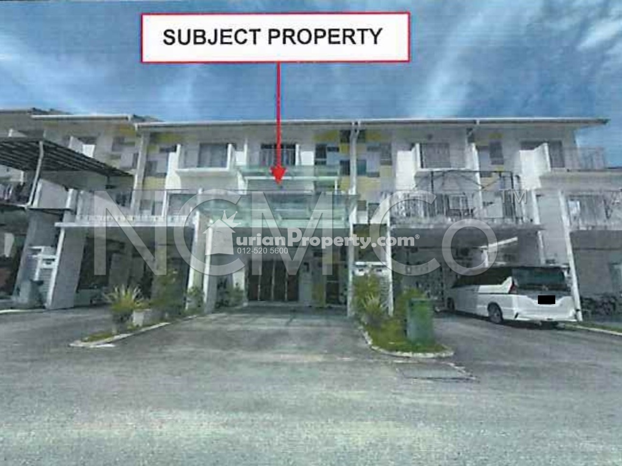 Terrace House For Auction at Halamanda