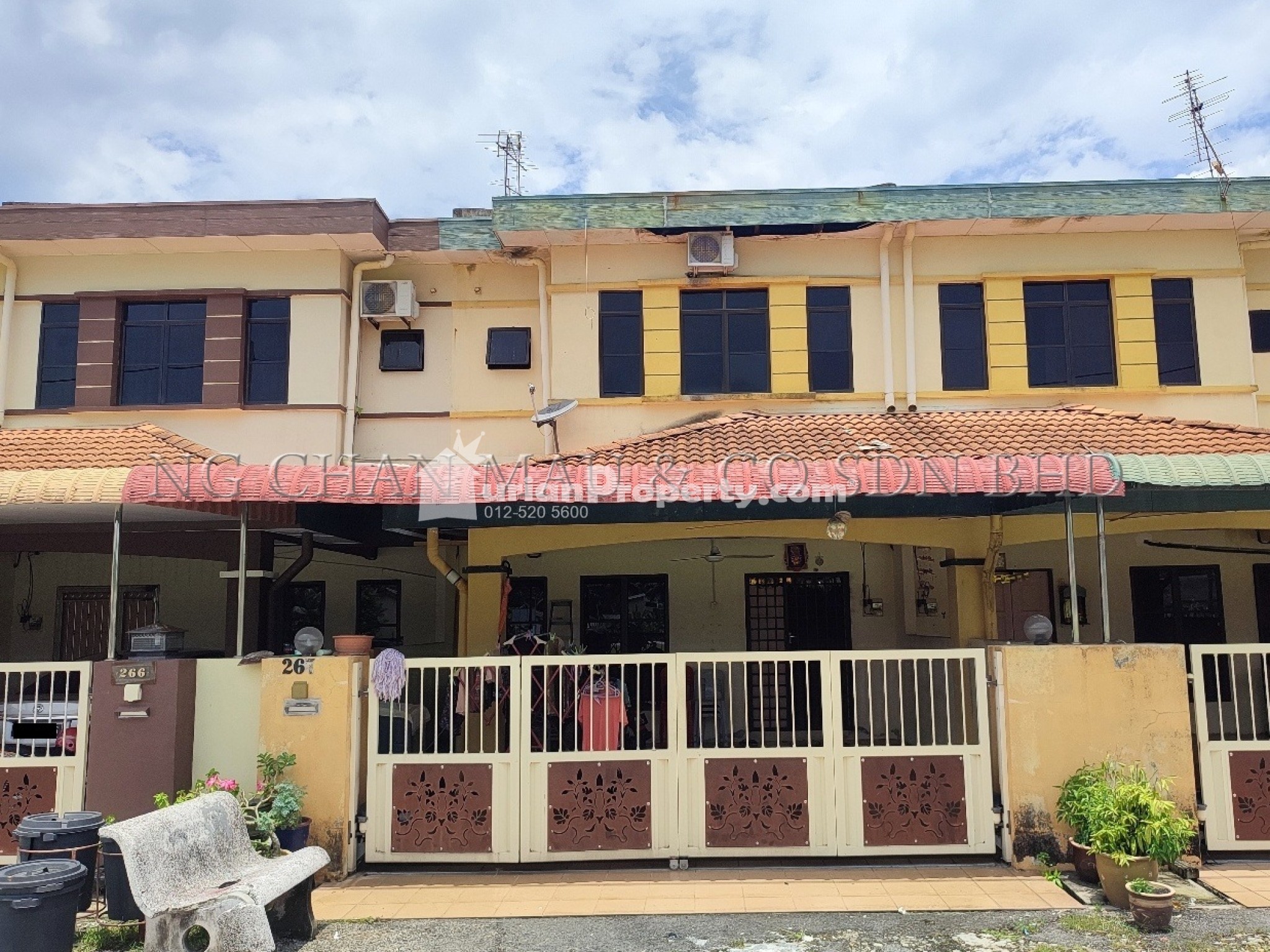 Terrace House For Auction at Taman Bunga Matahari