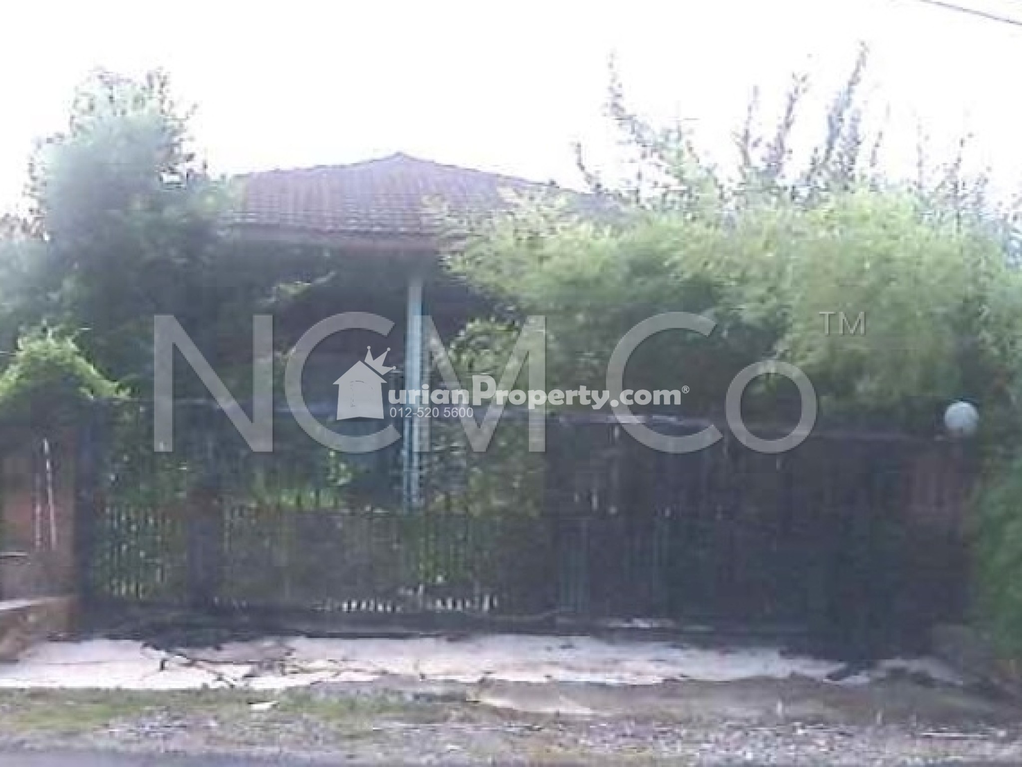 Bungalow House For Auction at Taman Anggerik