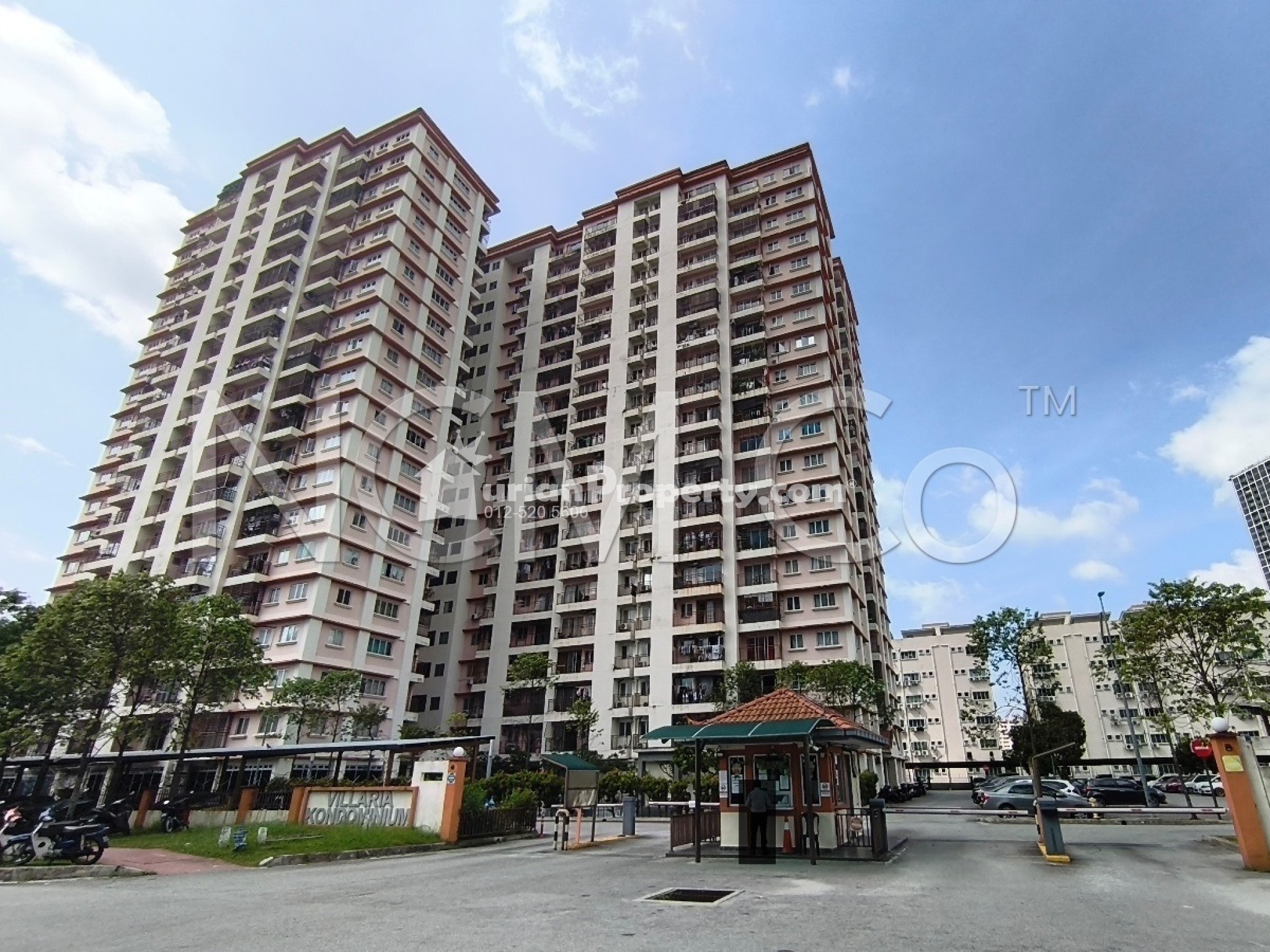 Condo For Auction at Villaria Condominium
