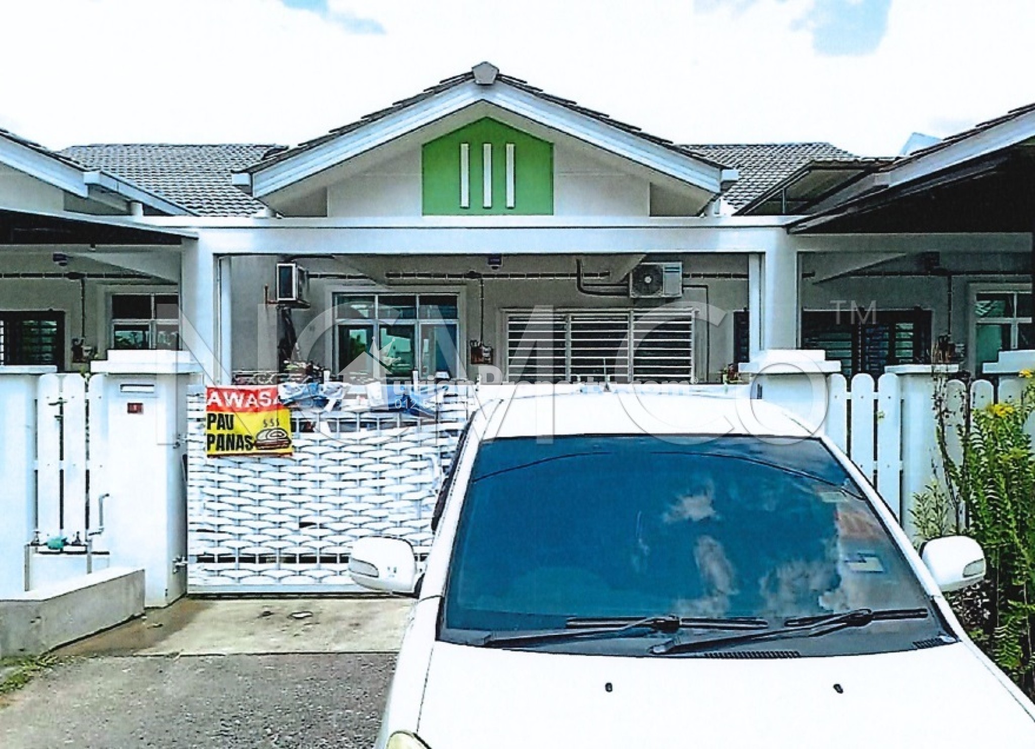 Terrace House For Auction at Anjung Gapam