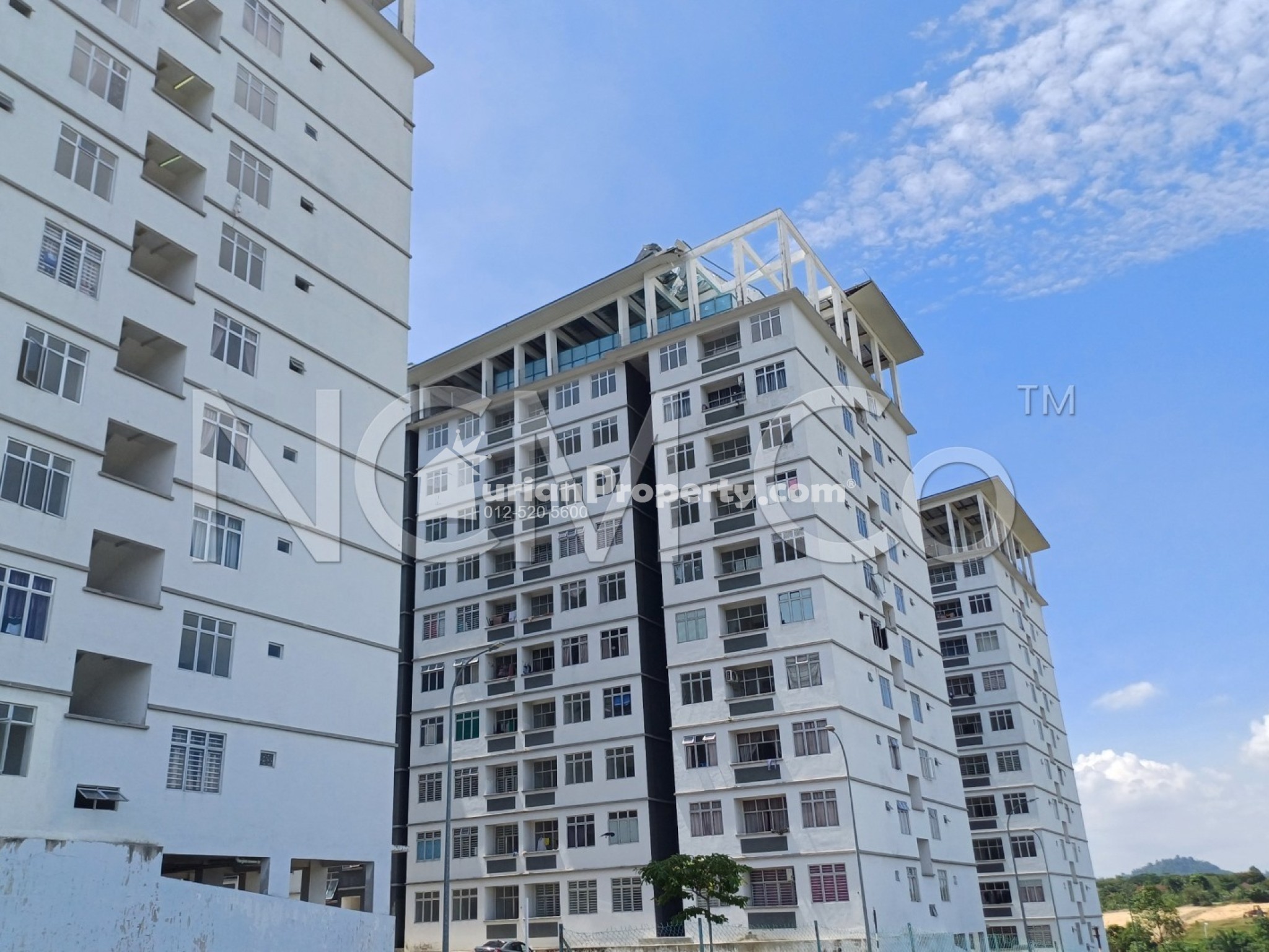 Apartment For Auction at Airtrollis Apartment