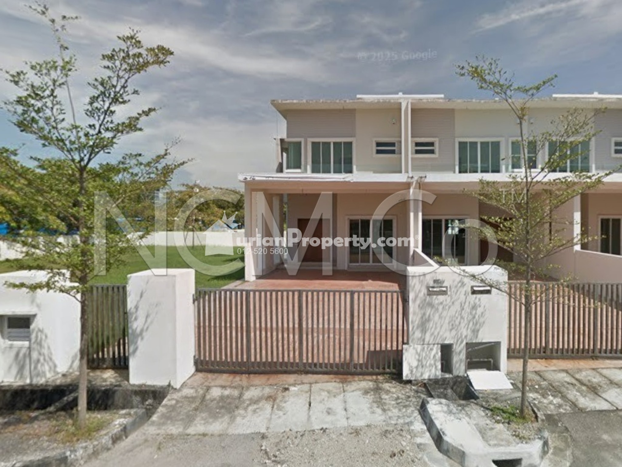 Terrace House For Auction at The Terrace