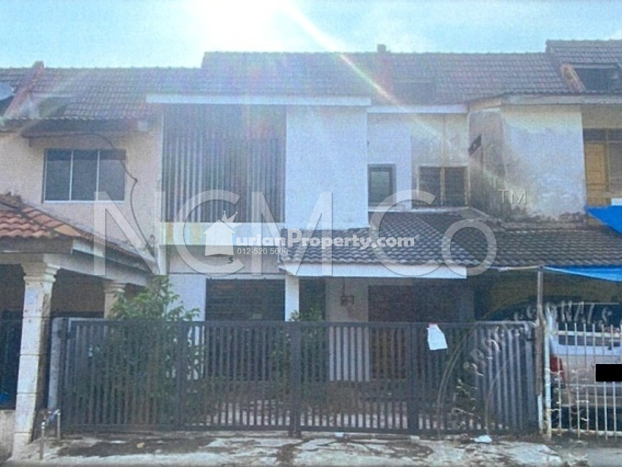Terrace House For Auction at Perkampungan Batu Hitam