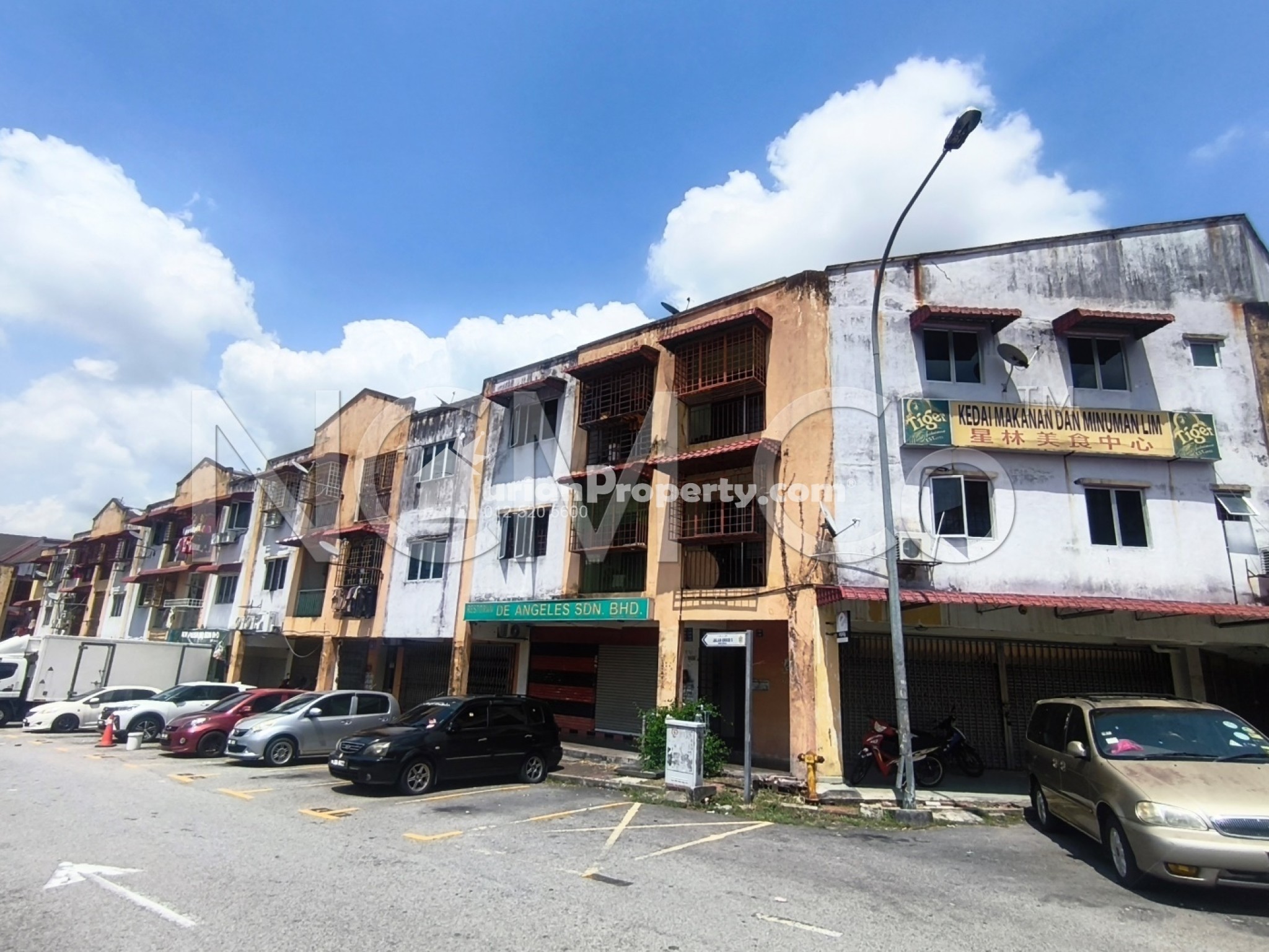 Apartment For Auction at Taman Orkid