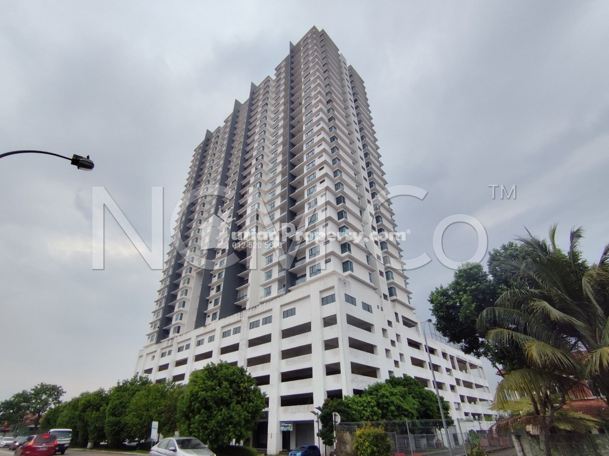 Serviced Residence For Auction at The Raffles Suites