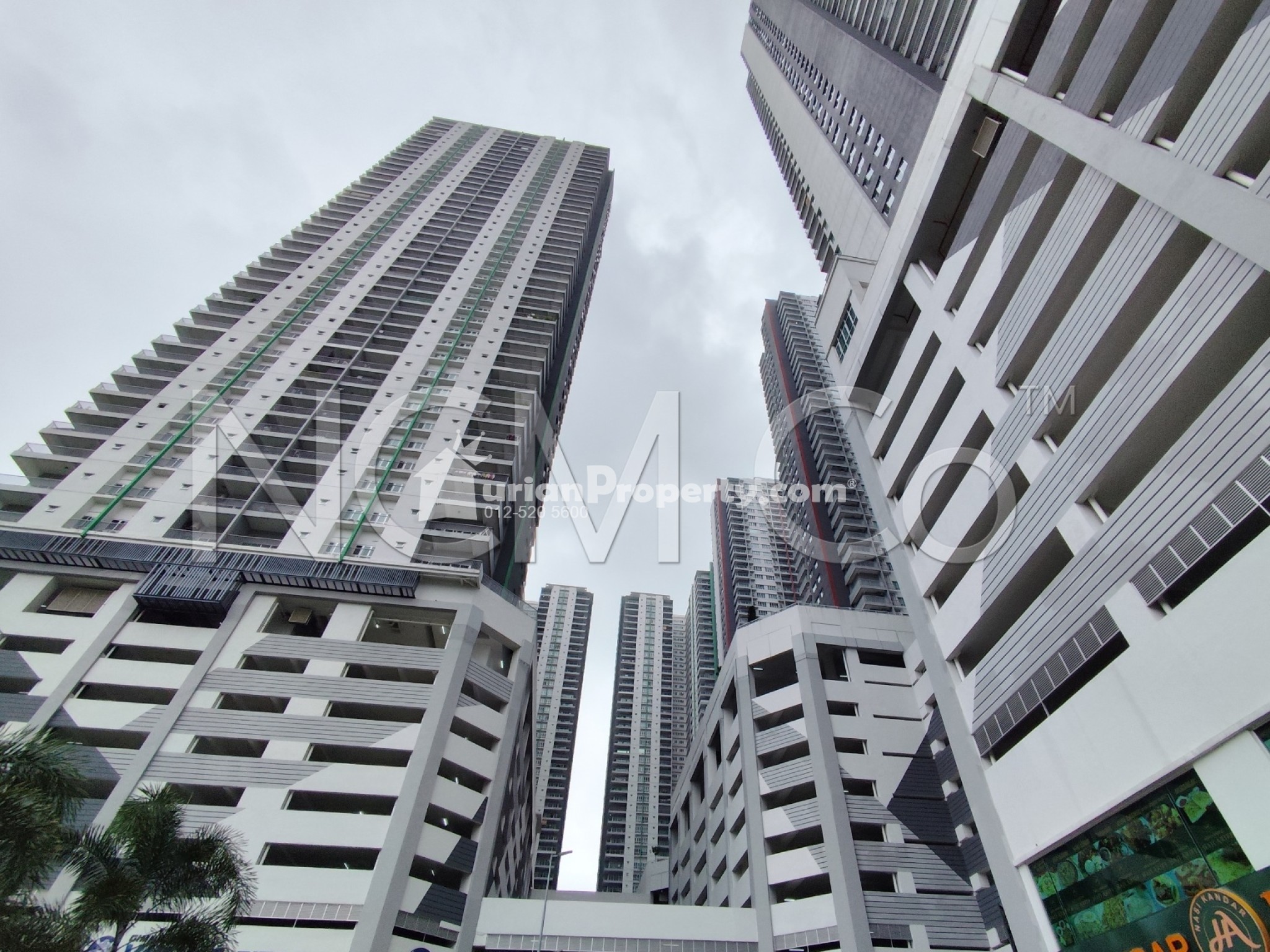 Serviced Residence For Auction at Razak City Residences
