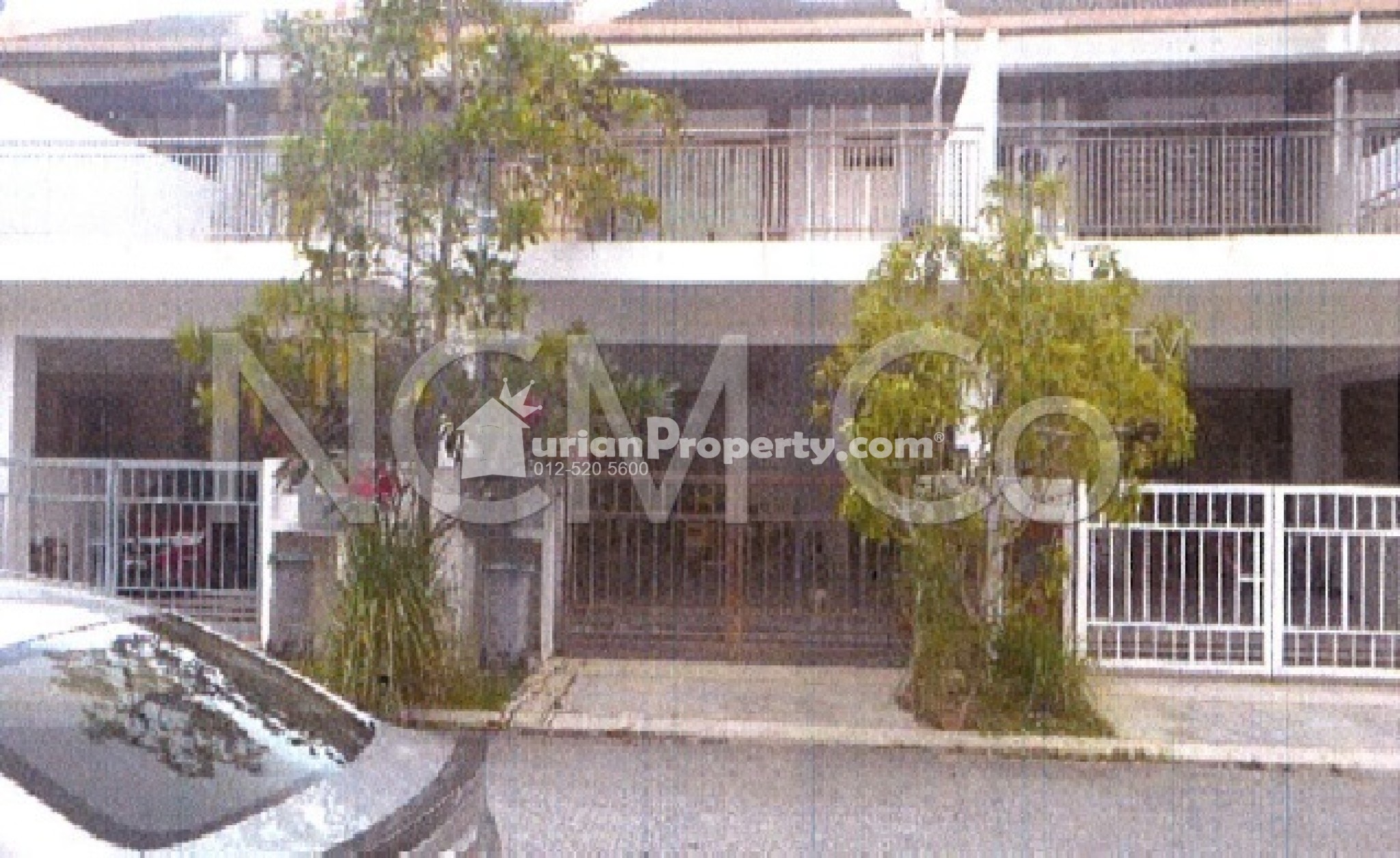 Terrace House For Auction at D'Mayang Sari