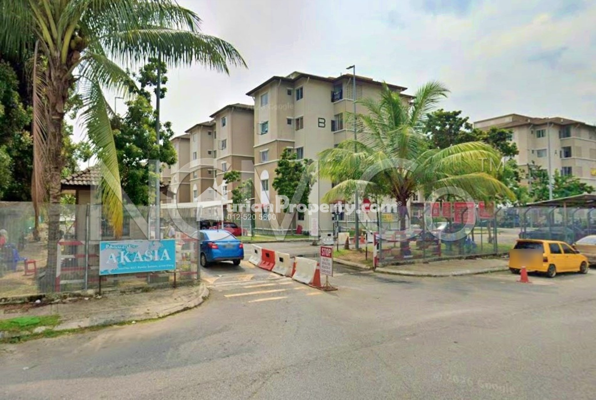Apartment For Auction at Apartment Akasia