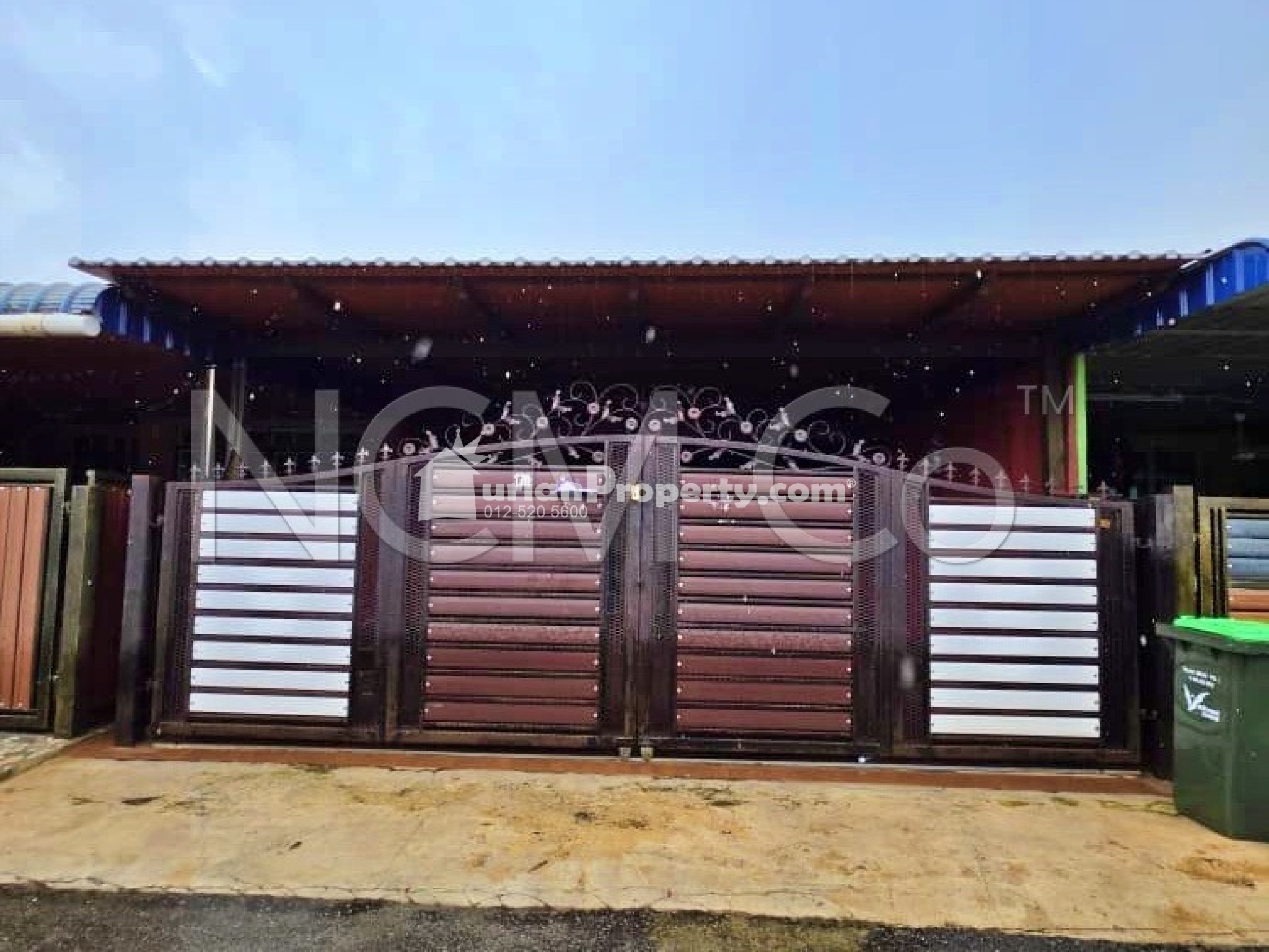 Terrace House For Auction at Taman Teluk Baiduri
