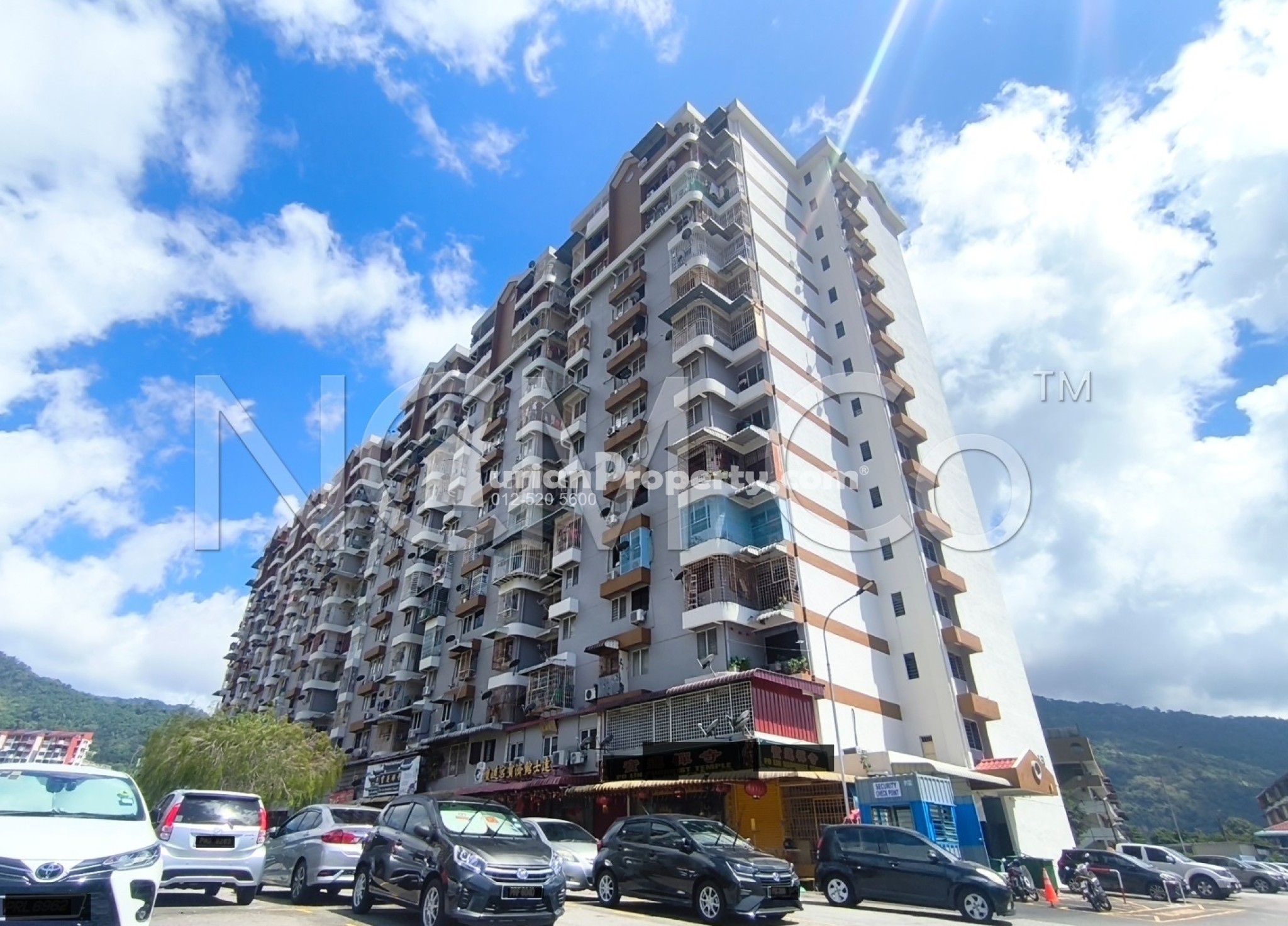 Flat For Auction at Desa Baiduri