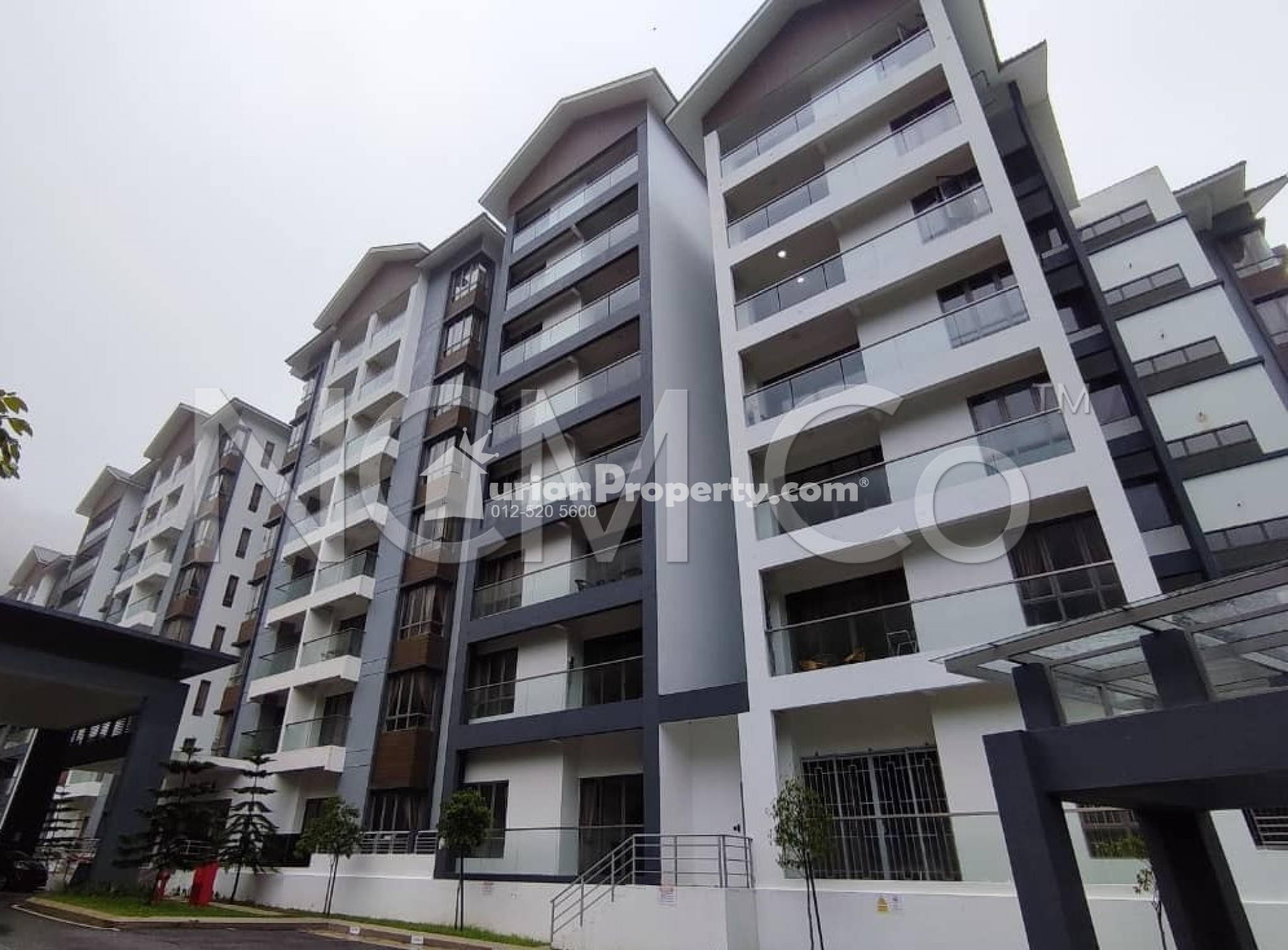Apartment For Auction at Mont Vue