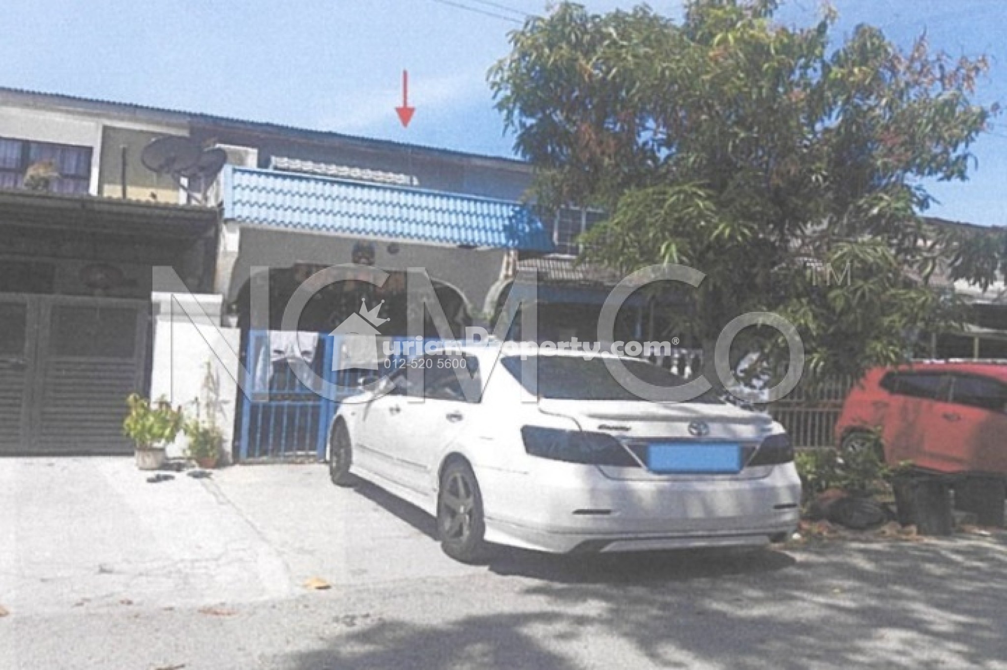 Terrace House For Auction at Taman Desawan