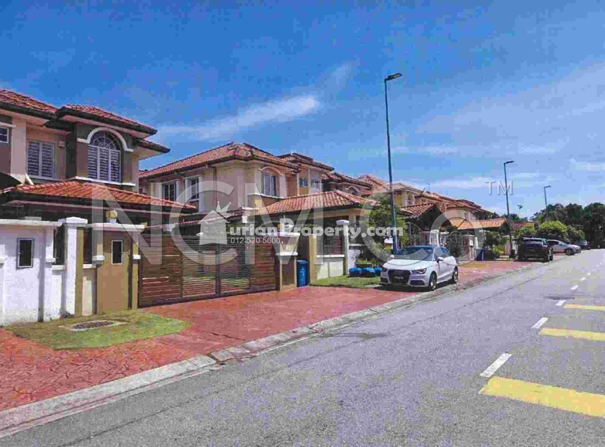 Semi D For Auction at D'Kayangan