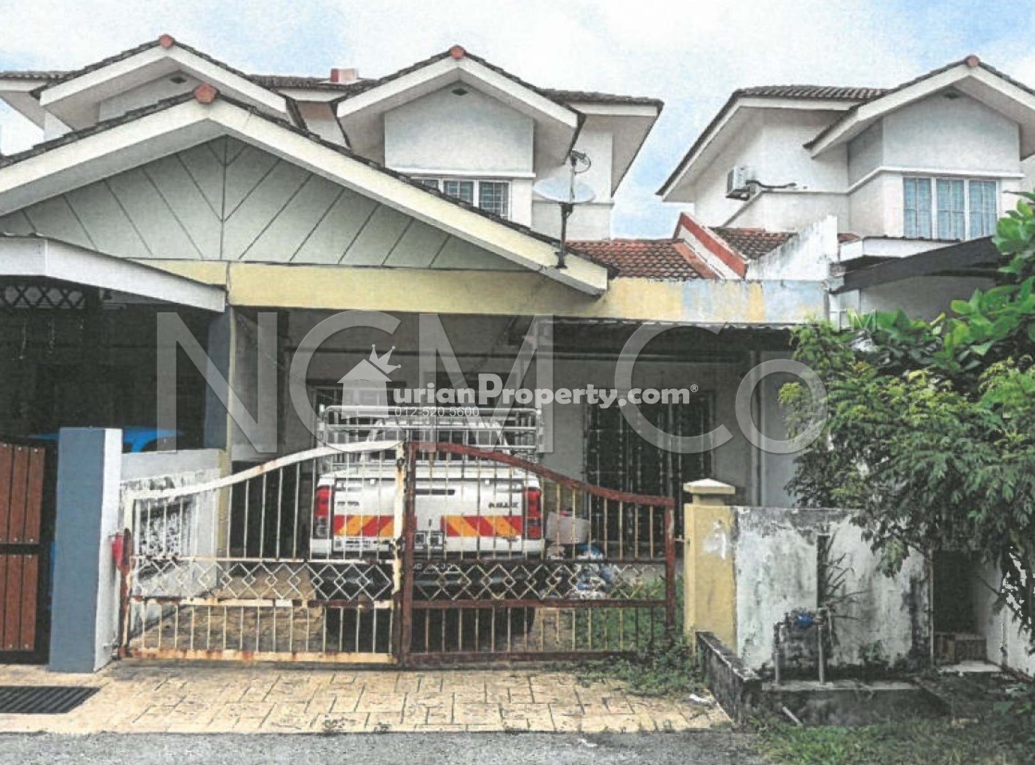 Terrace House For Auction at Kota Puteri