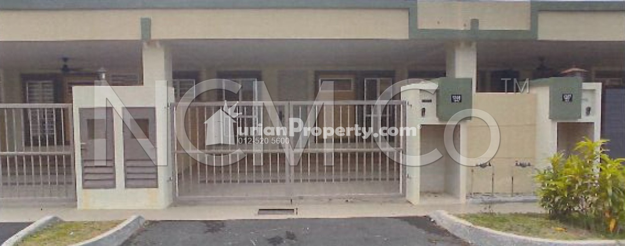Terrace House For Auction at Taman Bayu Indera