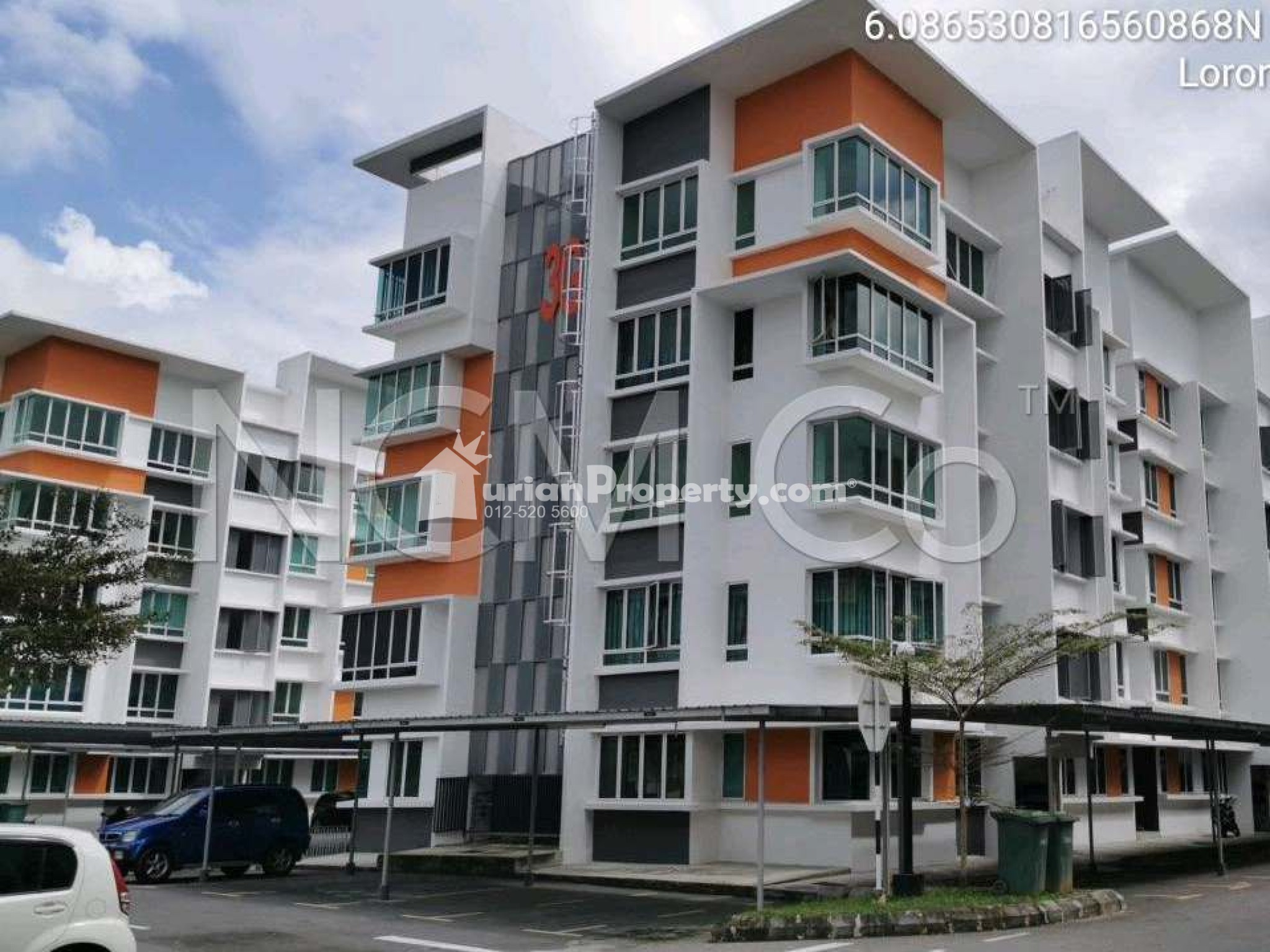 Apartment For Auction at University Utama Condominium