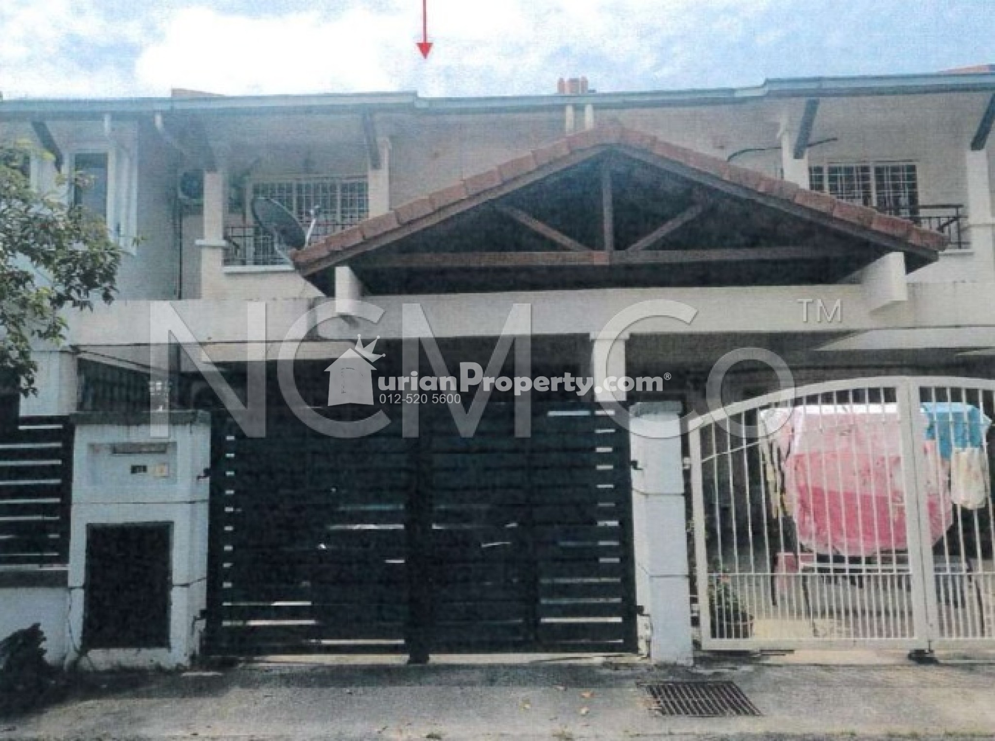 Terrace House For Auction at Taman Dagang
