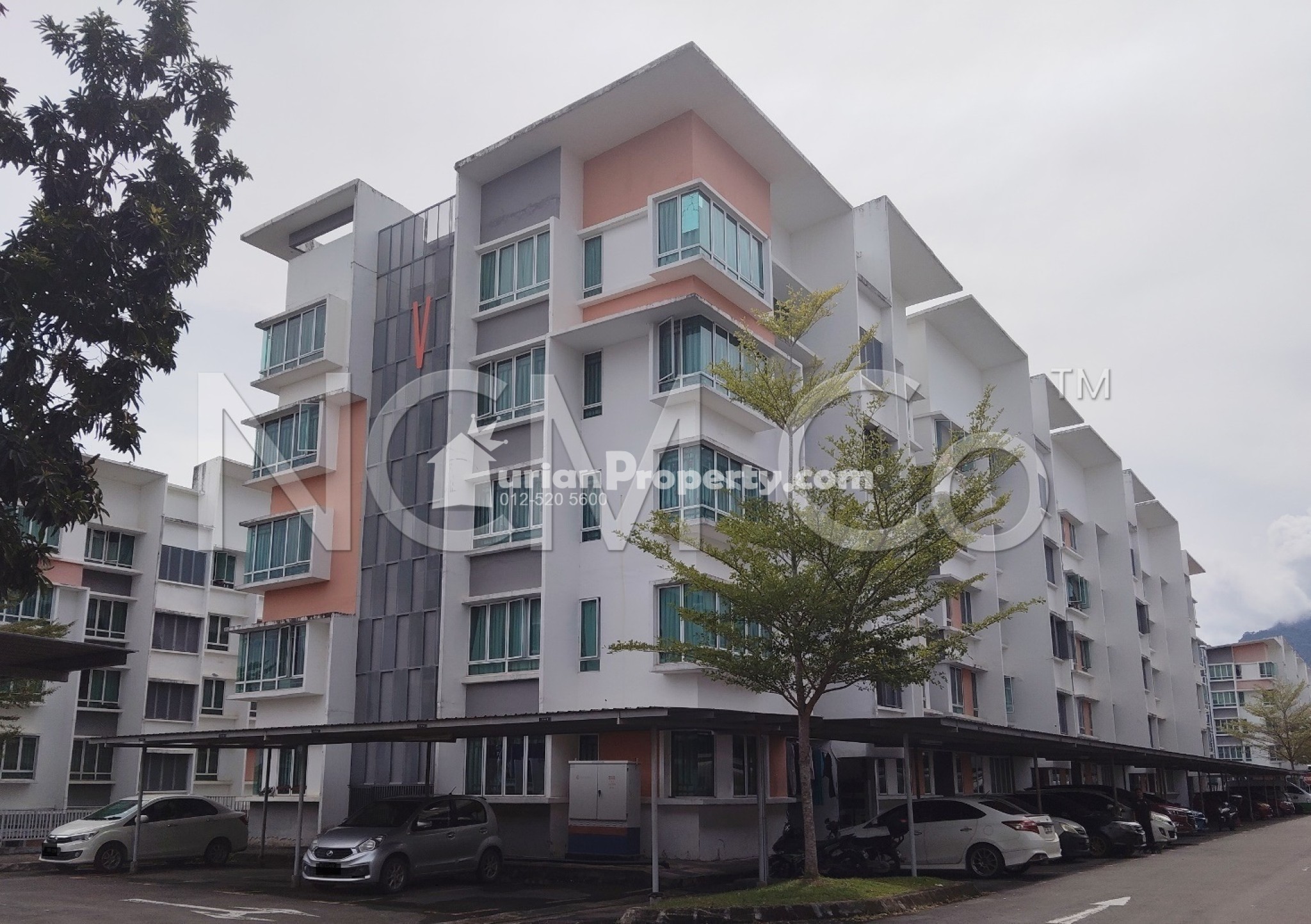 Condo For Auction at University Utama Condominium