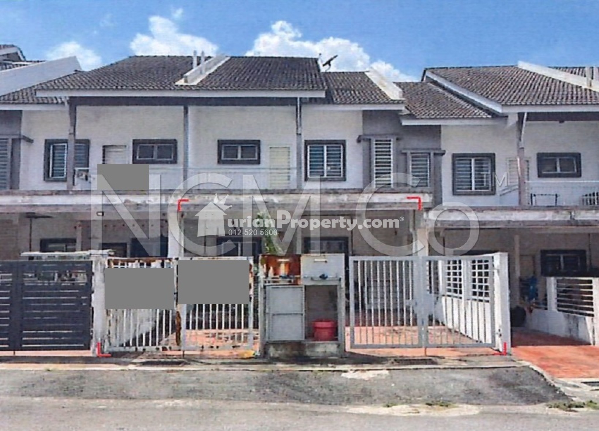 Terrace House For Auction at The Lake Residence