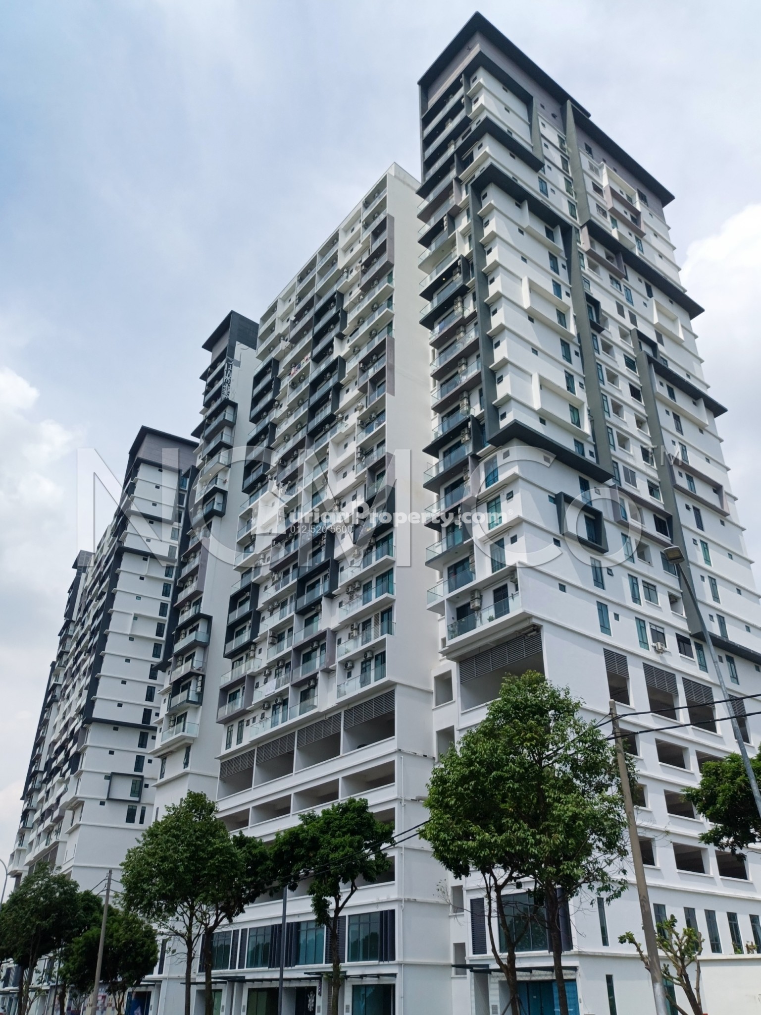Serviced Residence For Auction at The Maple Residences