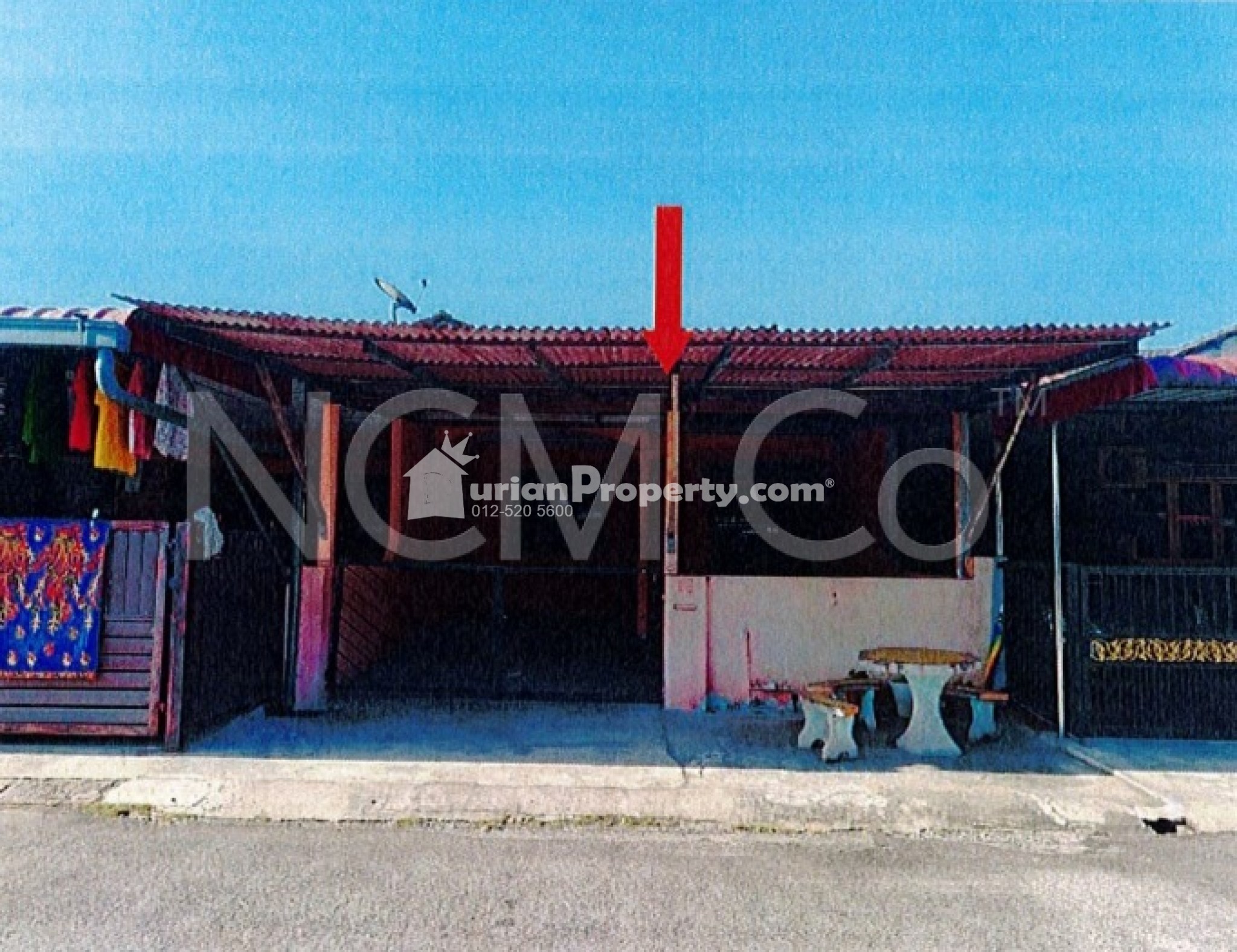 Terrace House For Auction at Taman Mewah