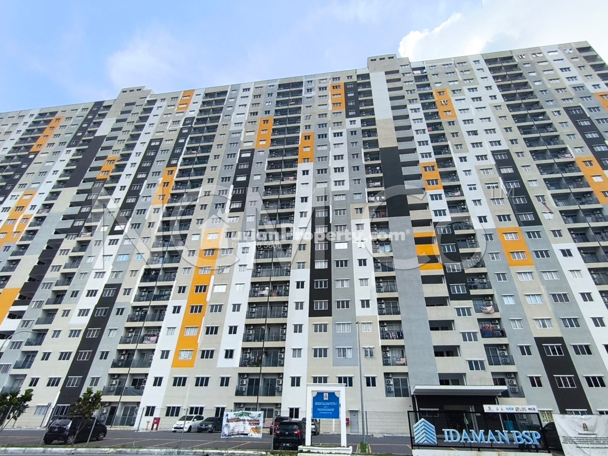 Apartment For Auction at Idaman BSP Apartment