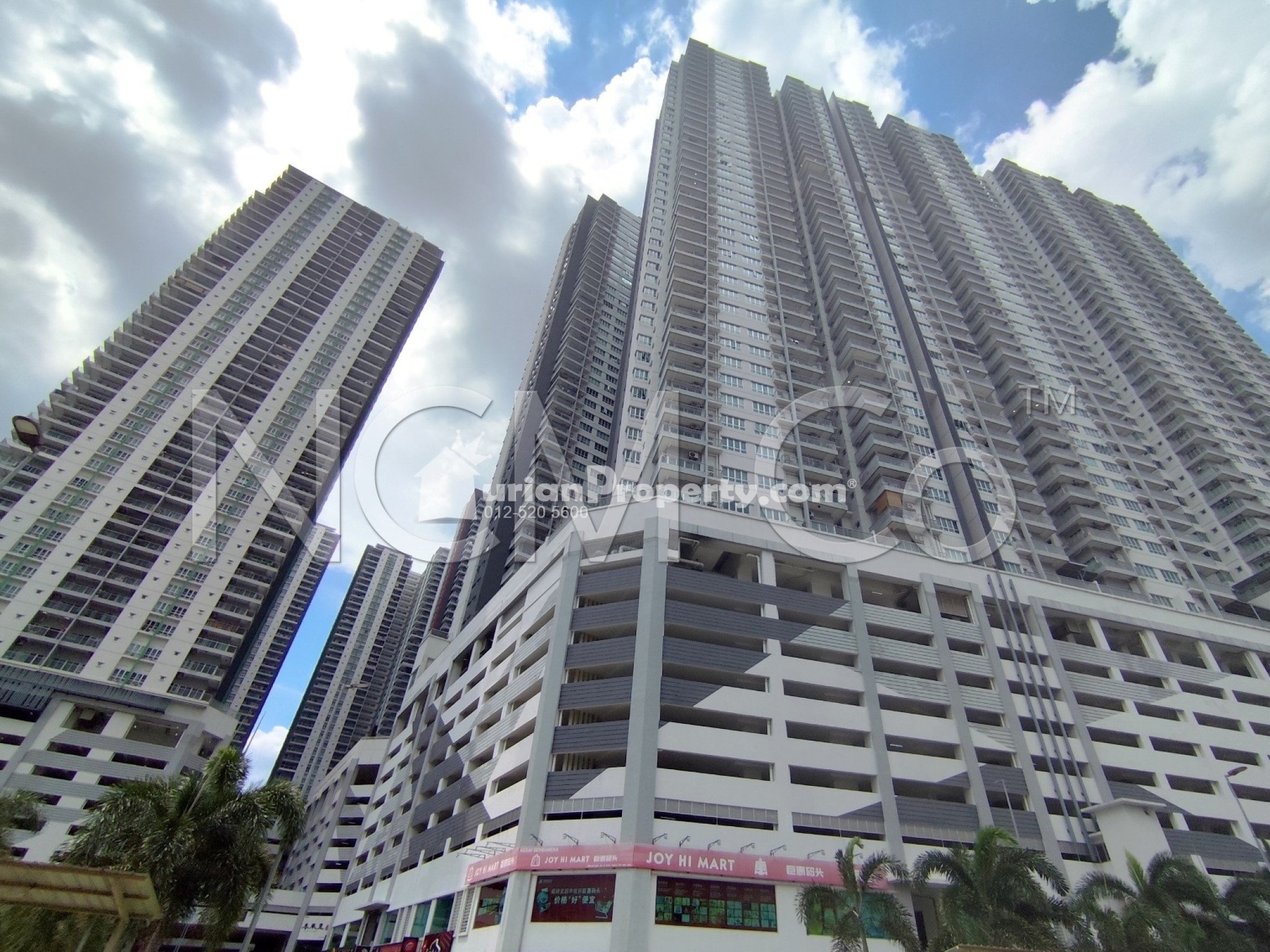 Serviced Residence For Auction at Razak City Residences