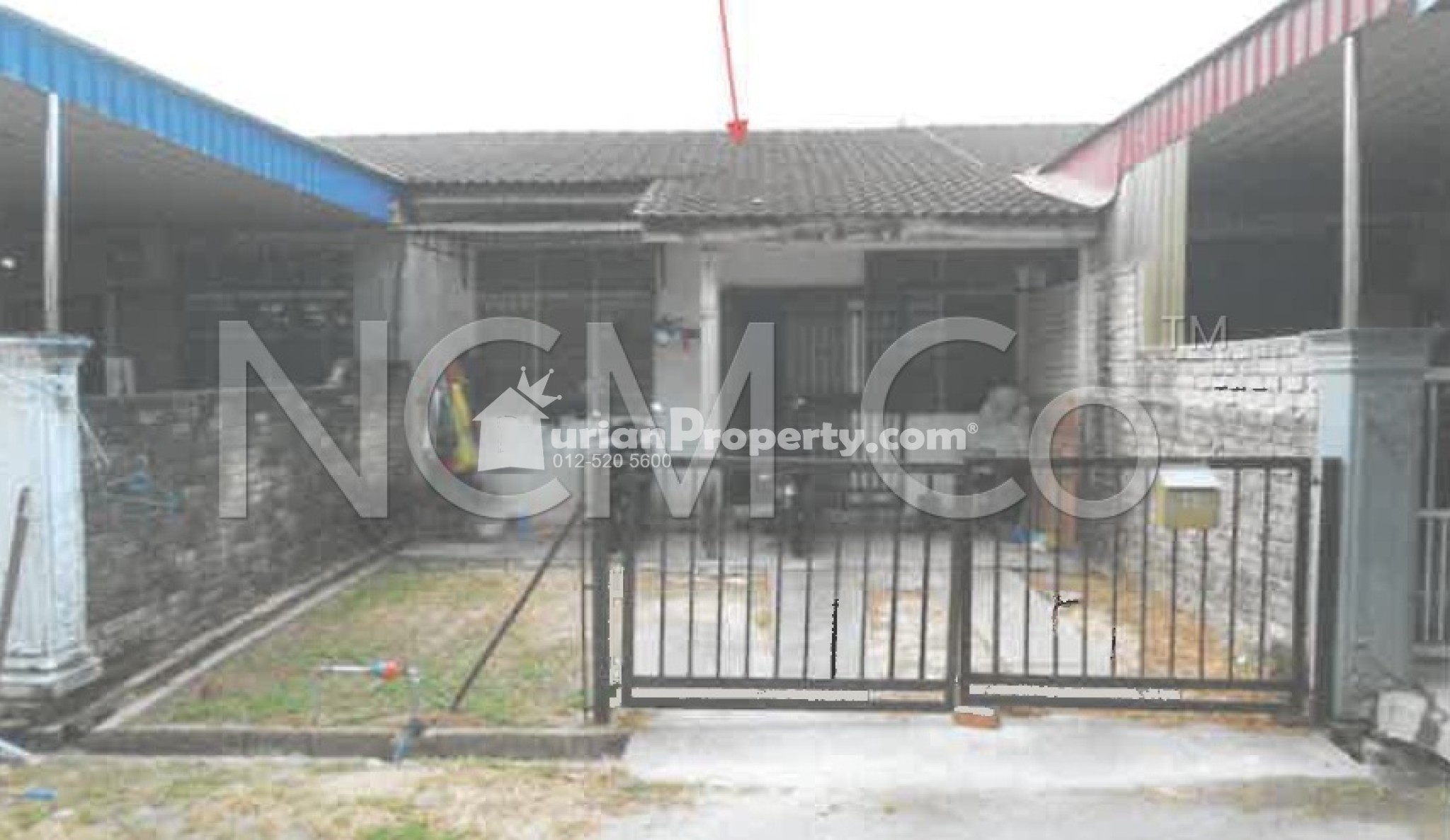 Terrace House For Auction at Taman Merak