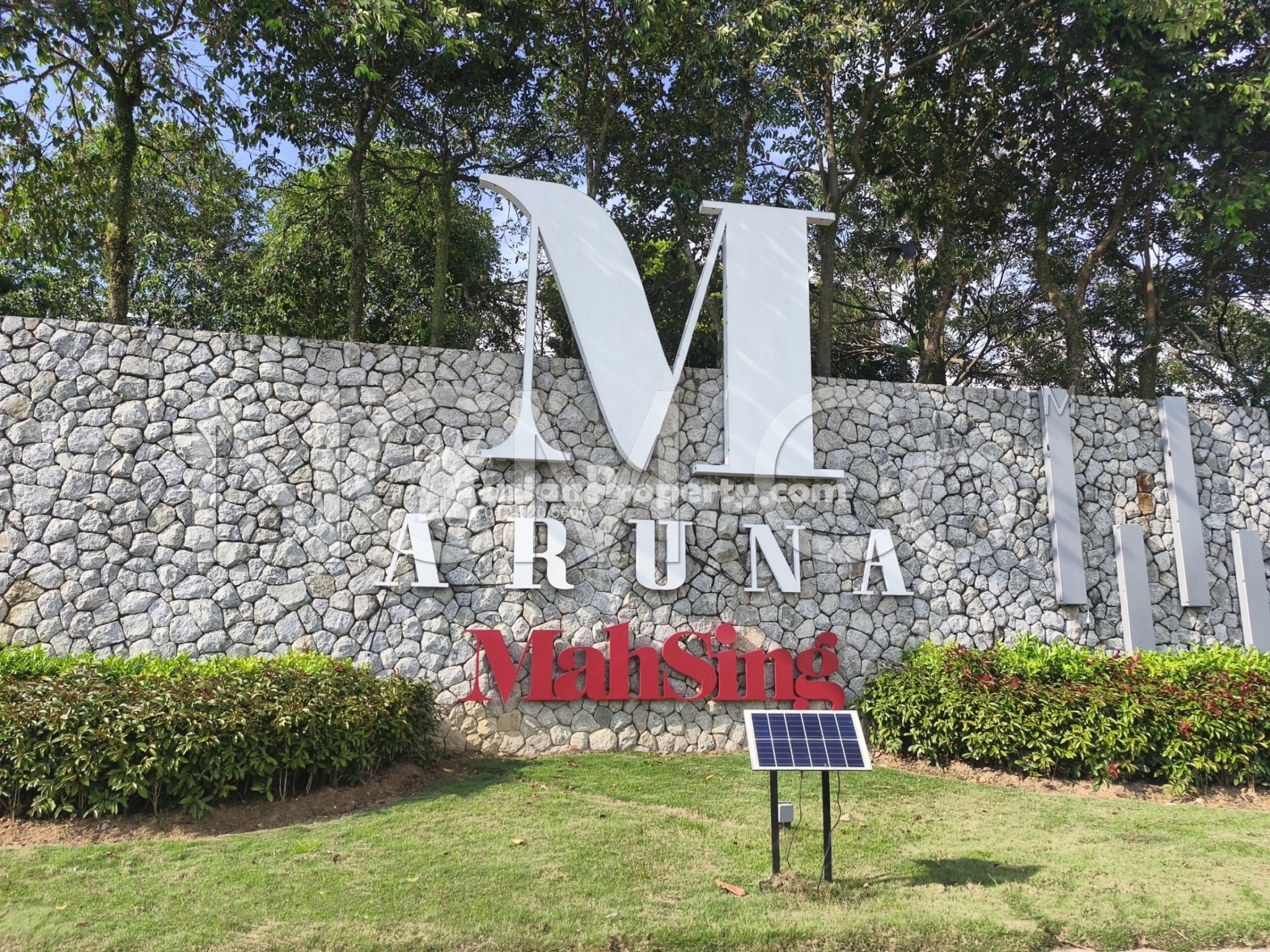 Terrace House For Auction at M Aruna