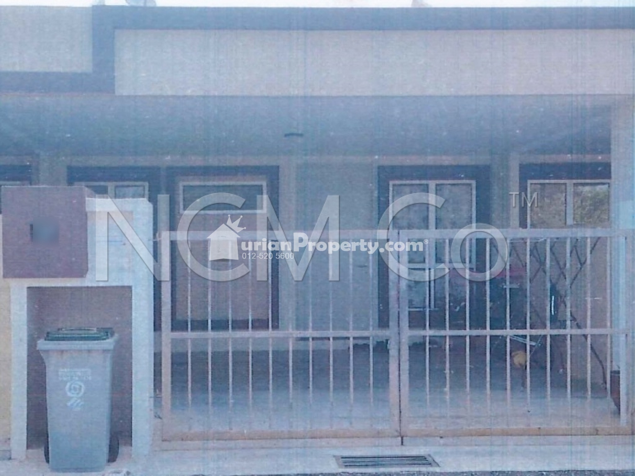 Terrace House For Auction at Taman Bayu Indera
