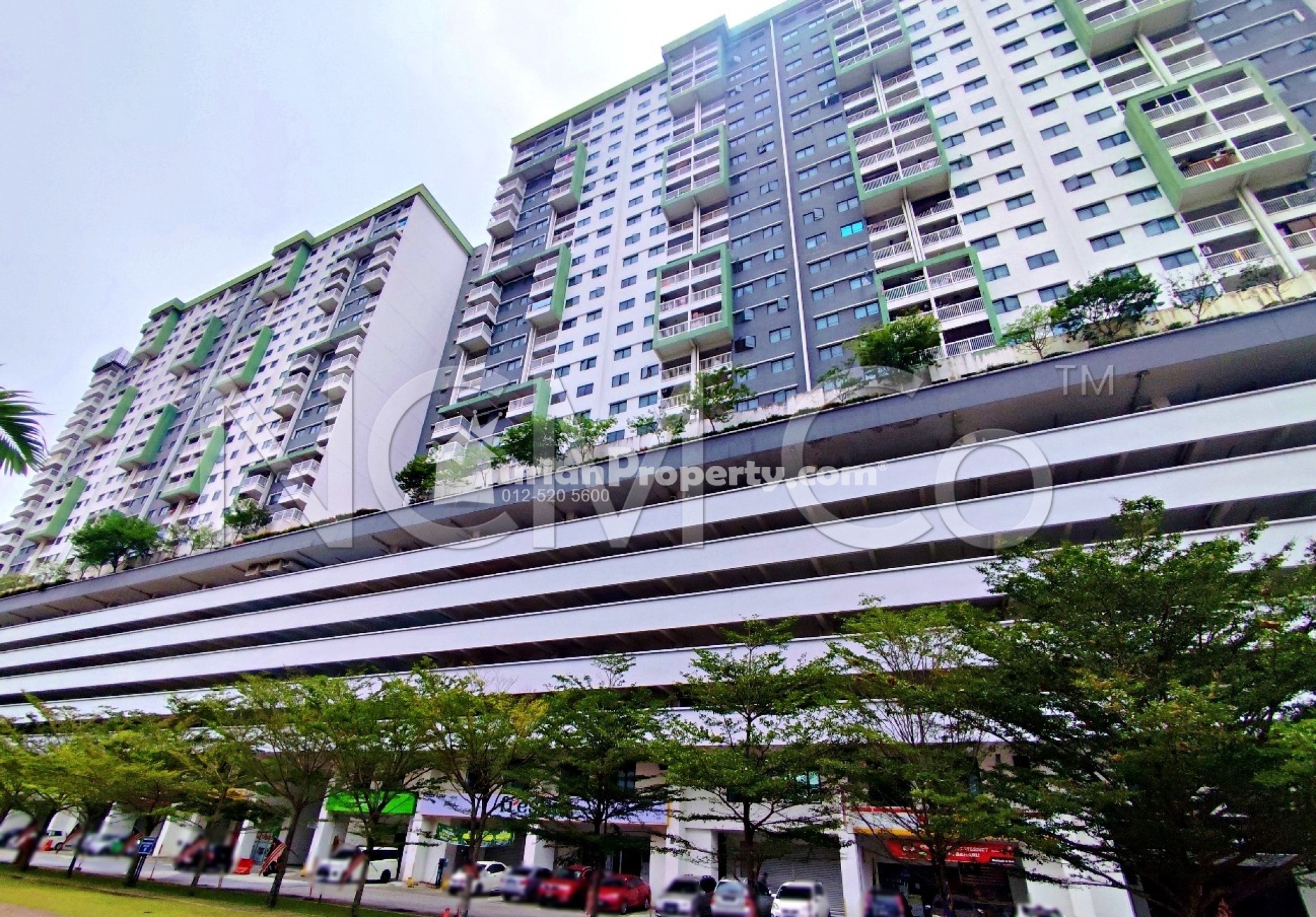 Serviced Residence For Auction at Alam Sanjung