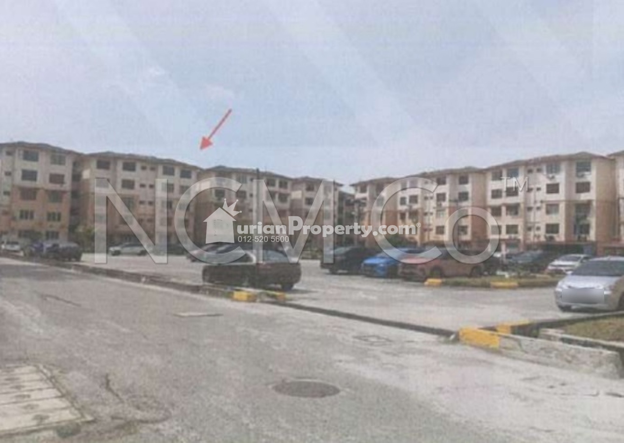 Apartment For Auction at Las Palmas