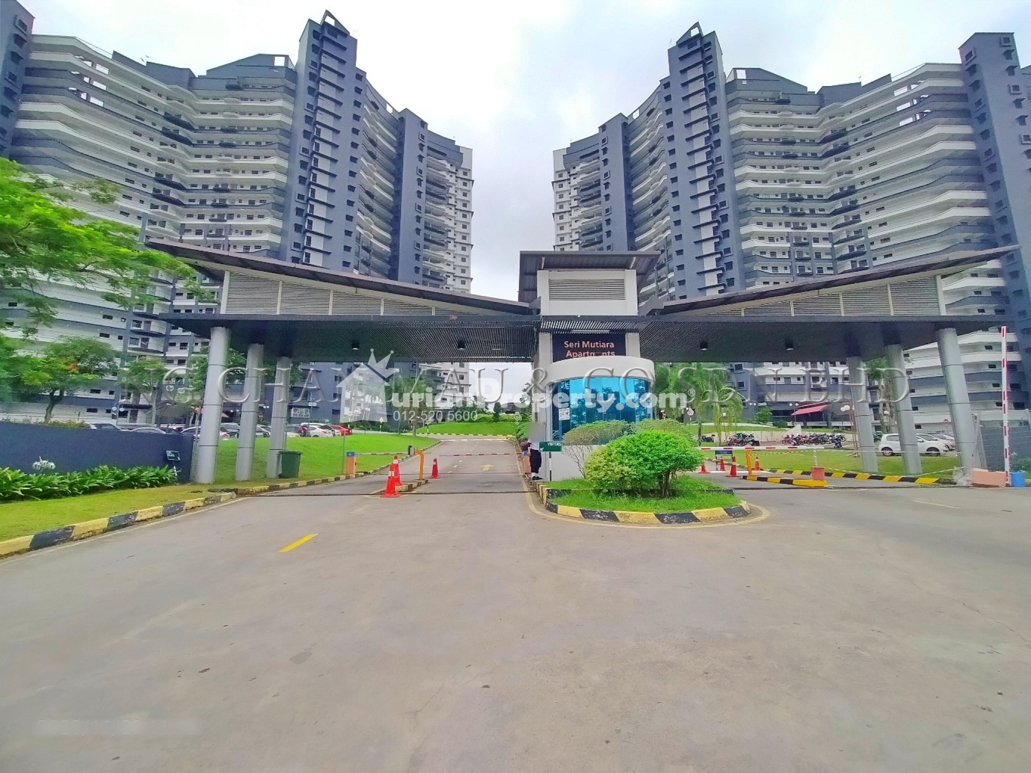 Condo For Auction at Seri Mutiara Apartments