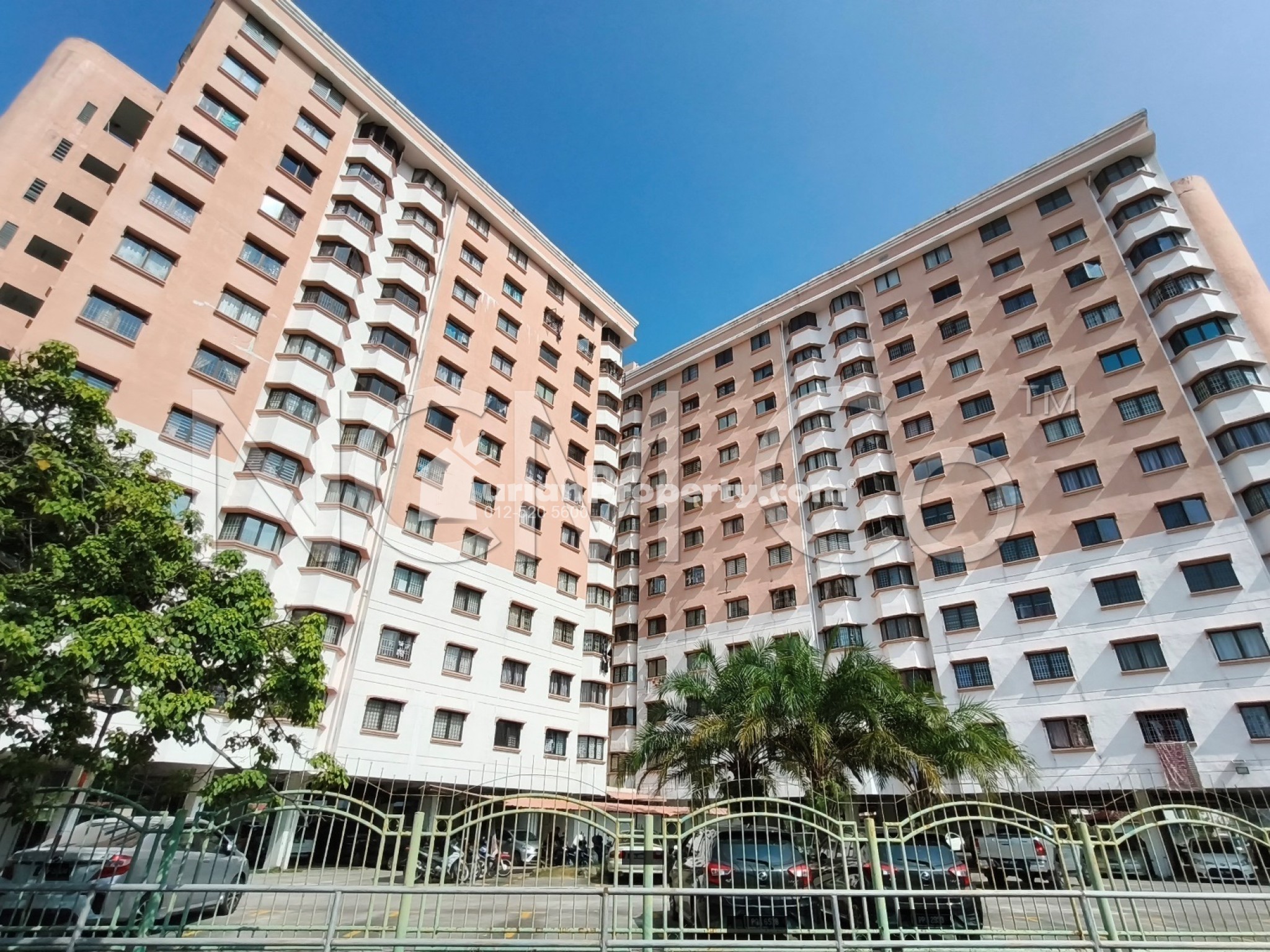 Flat For Auction at Ria Apartment