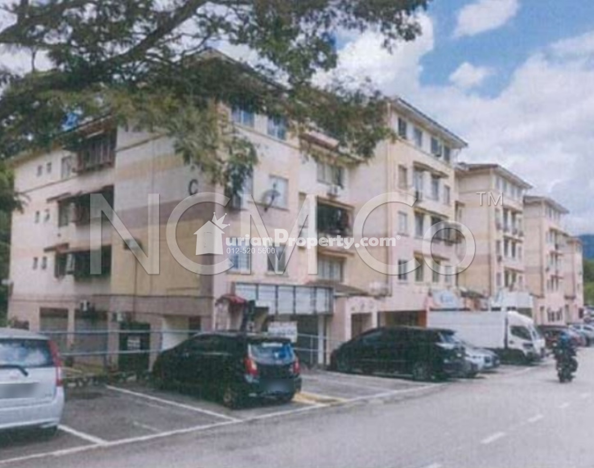 Apartment For Auction at Saujana Apartment