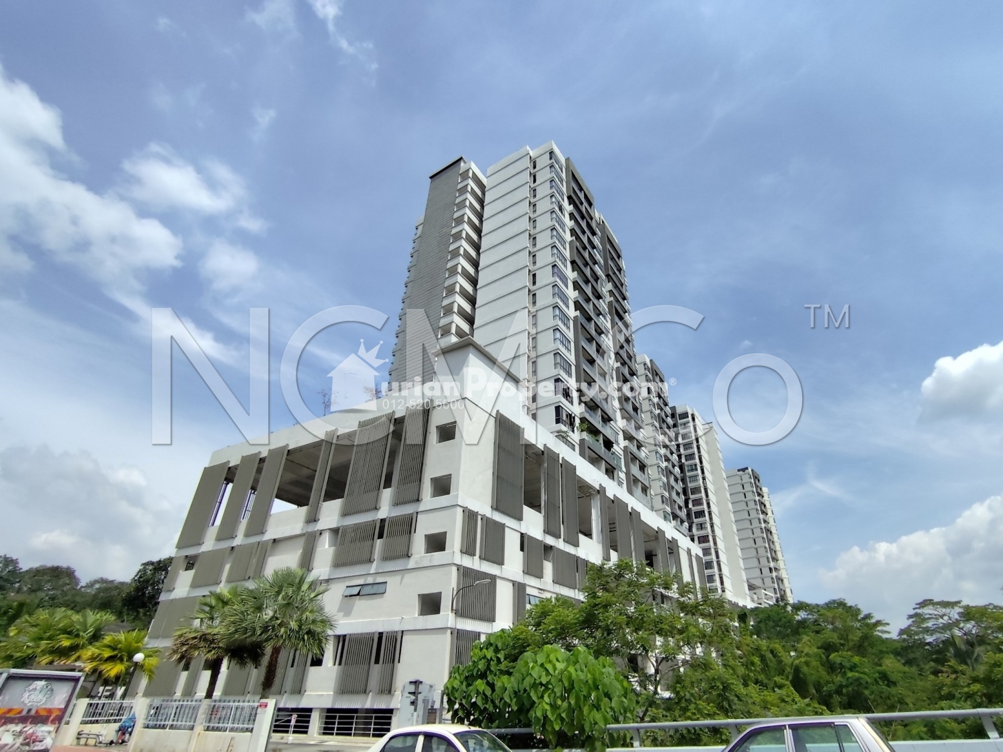 Condo For Auction at LegendView Condominium