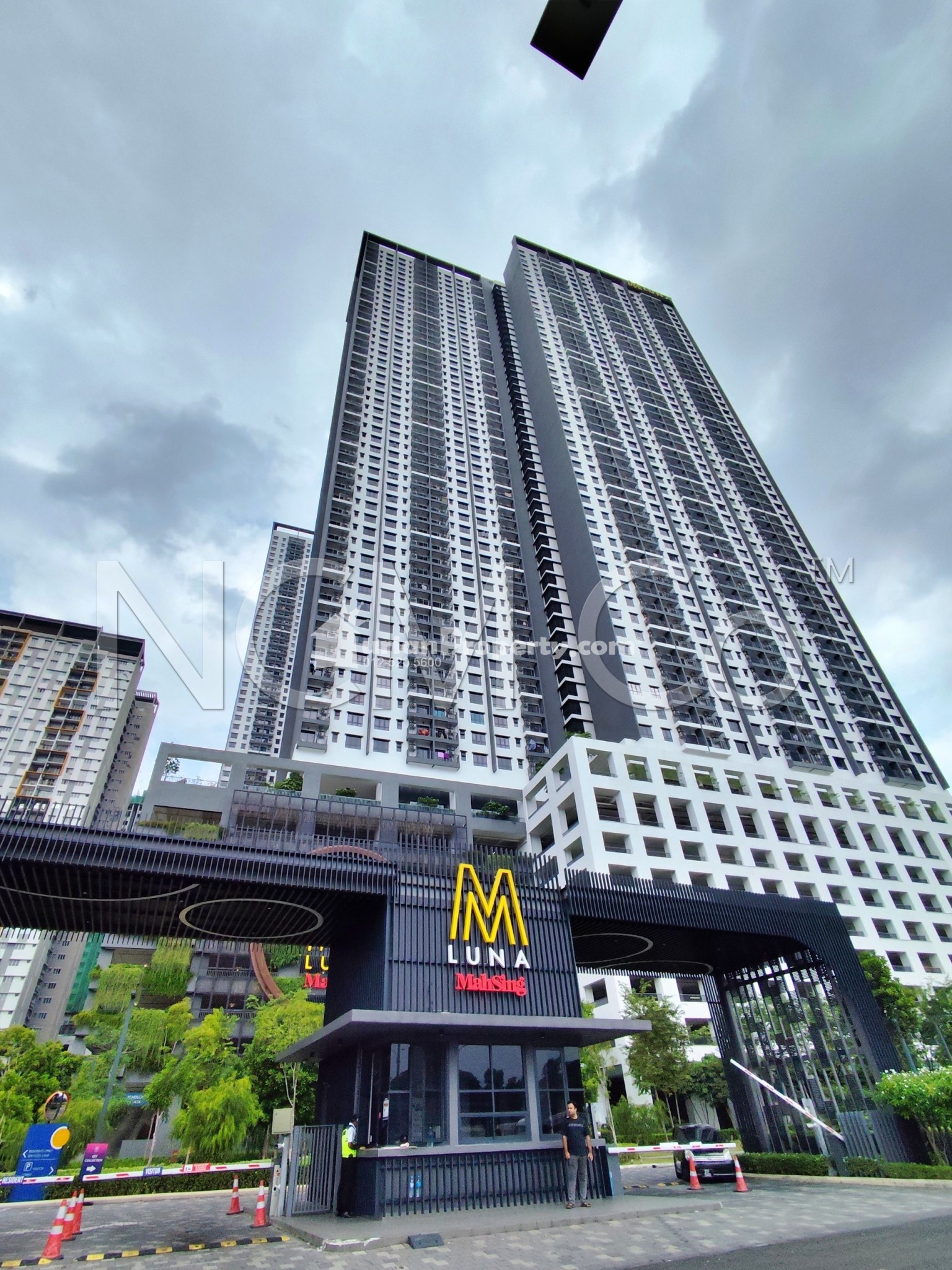 Serviced Residence For Auction at M Luna