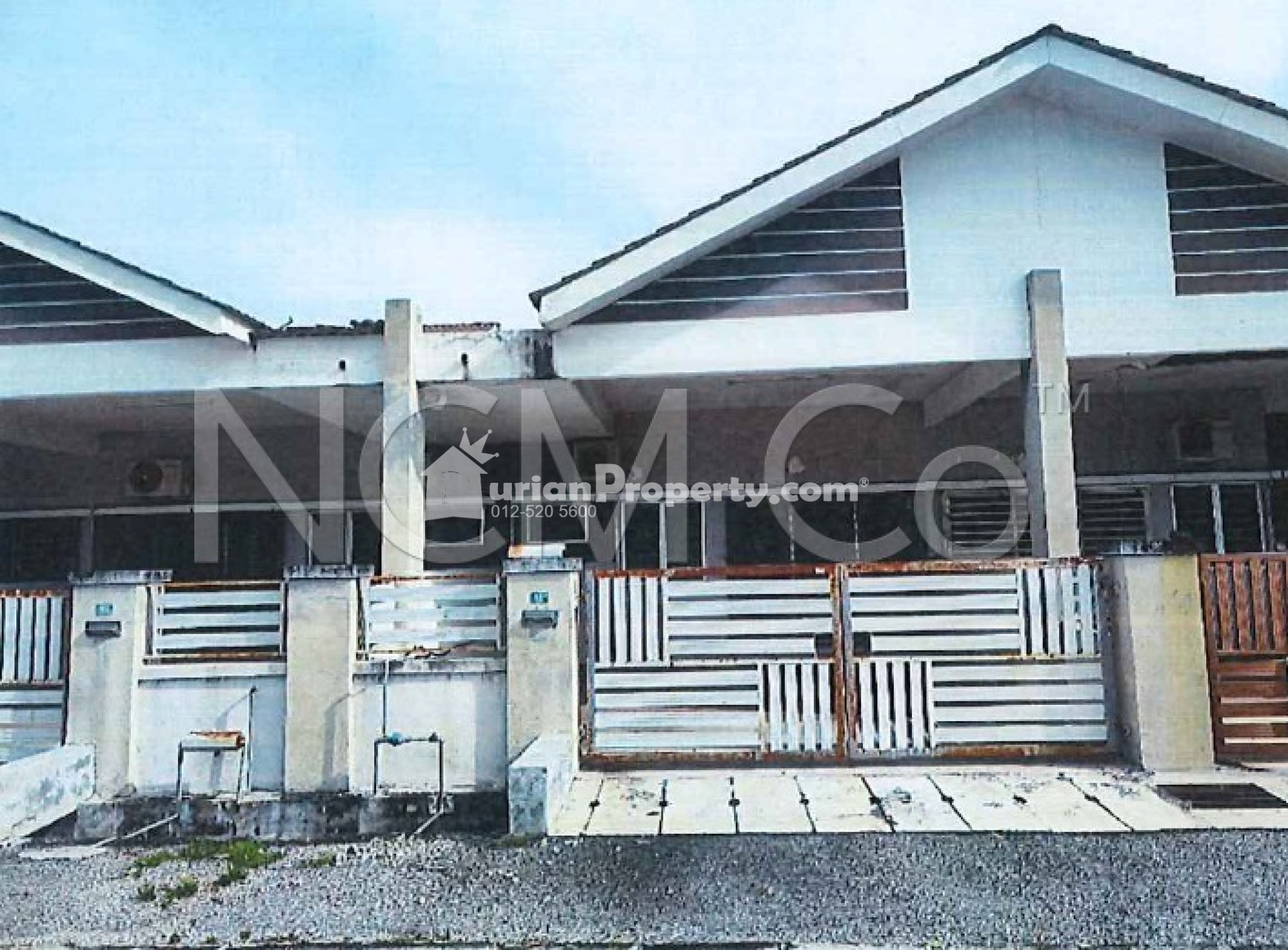 Terrace House For Auction at Taman Tronoh Universiti
