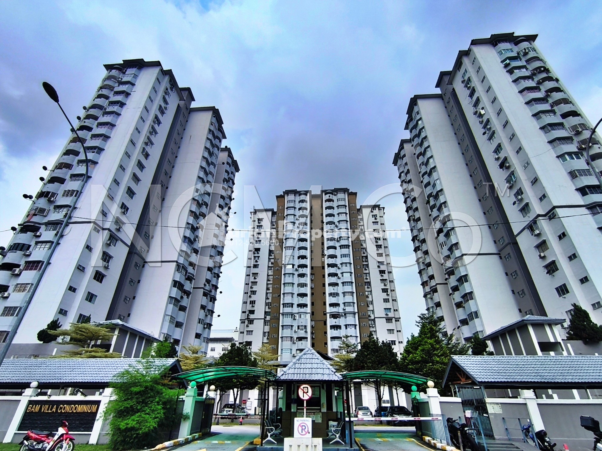 Condo For Auction at Bam Villa