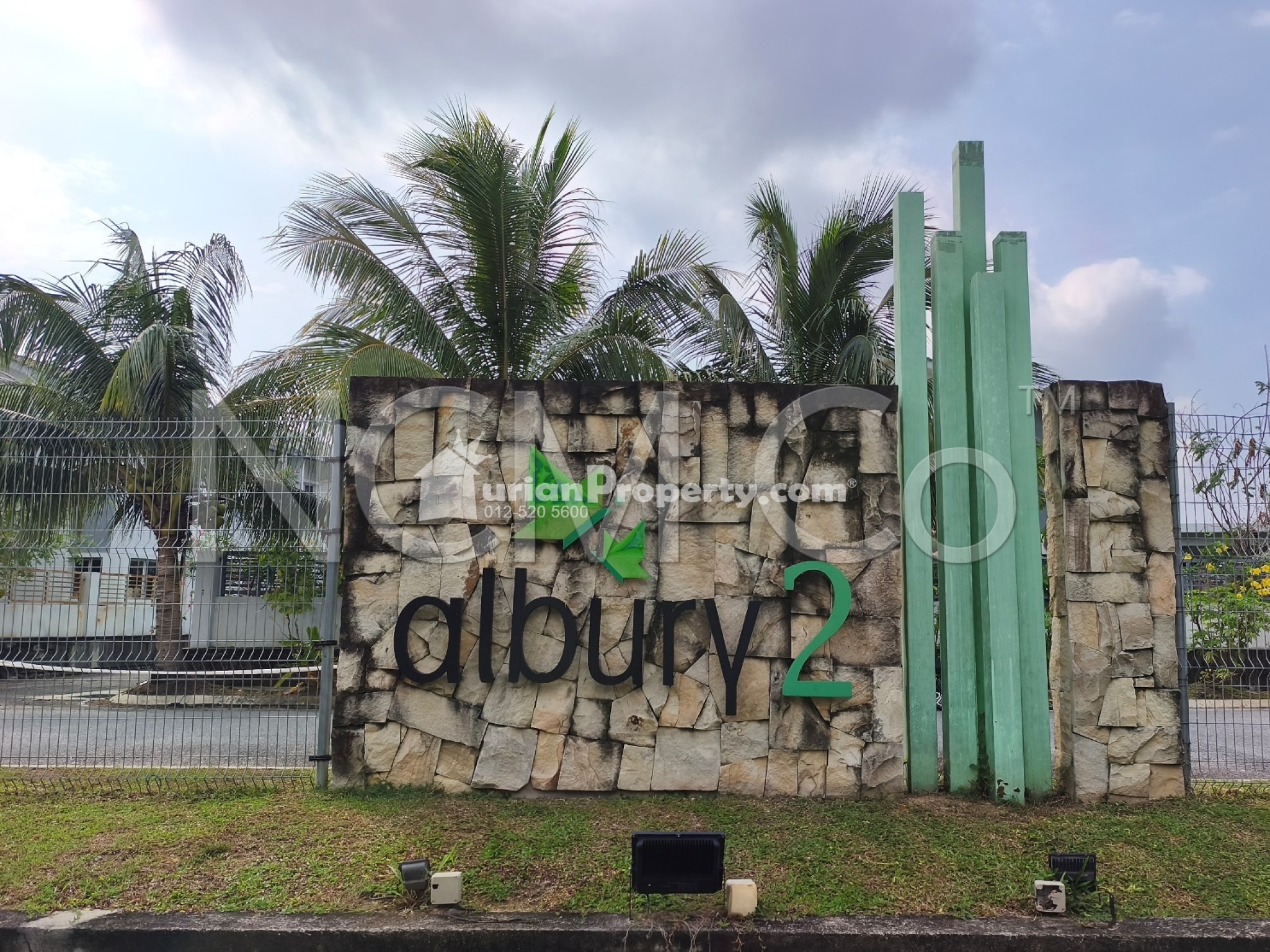 Terrace House For Auction at Taman Tasik Senangin