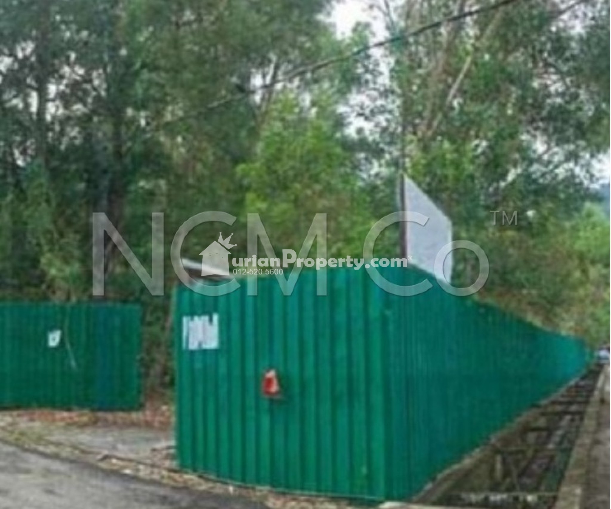 Commercial Land For Auction at Seri Manjung