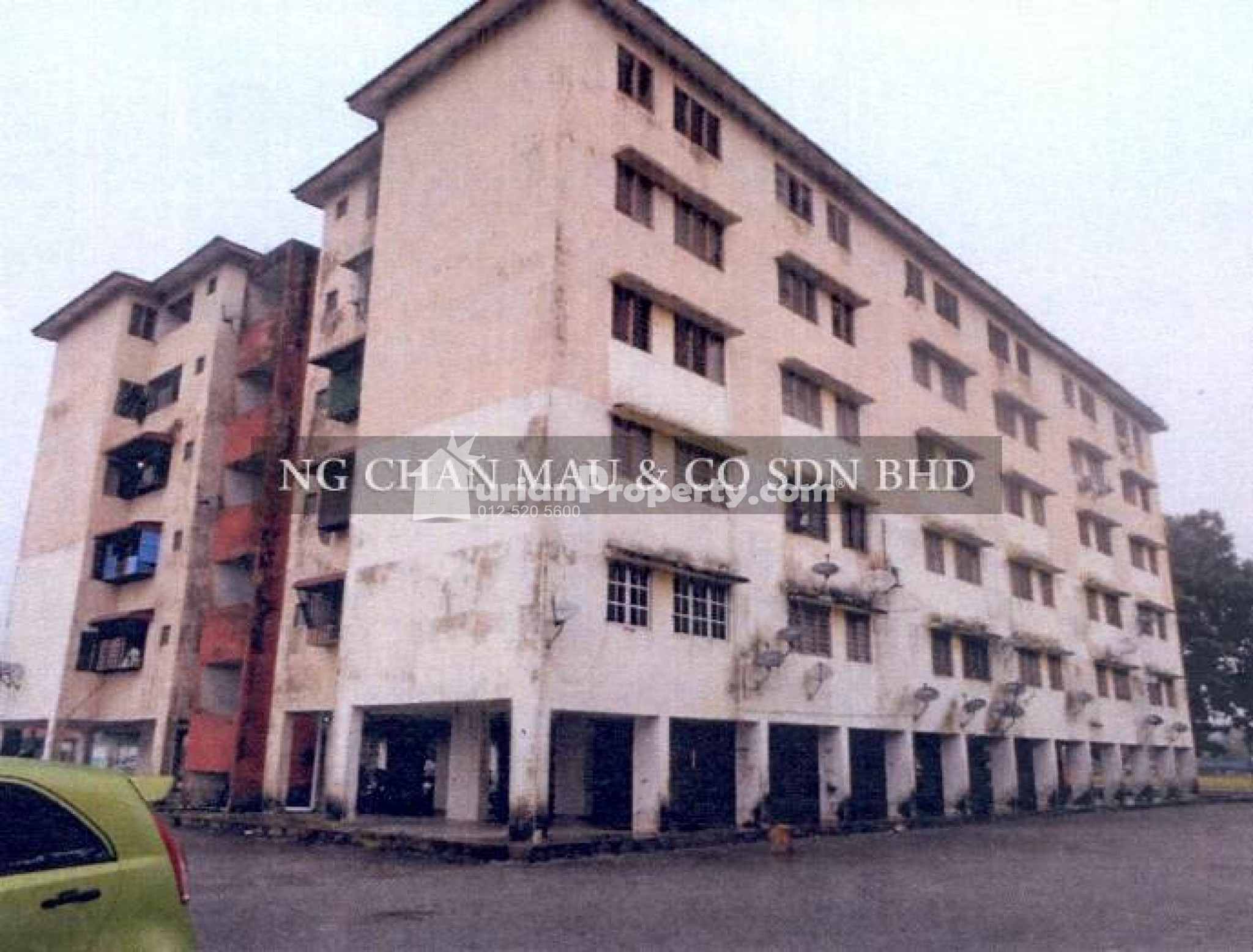 Apartment For Auction at Apartment Mawar