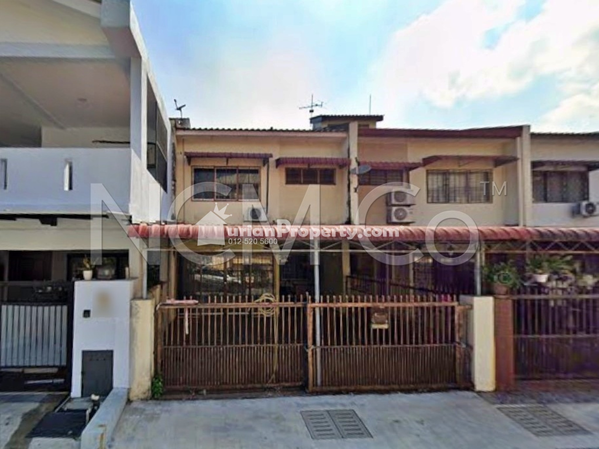 Terrace House For Auction at Taman Selaseh