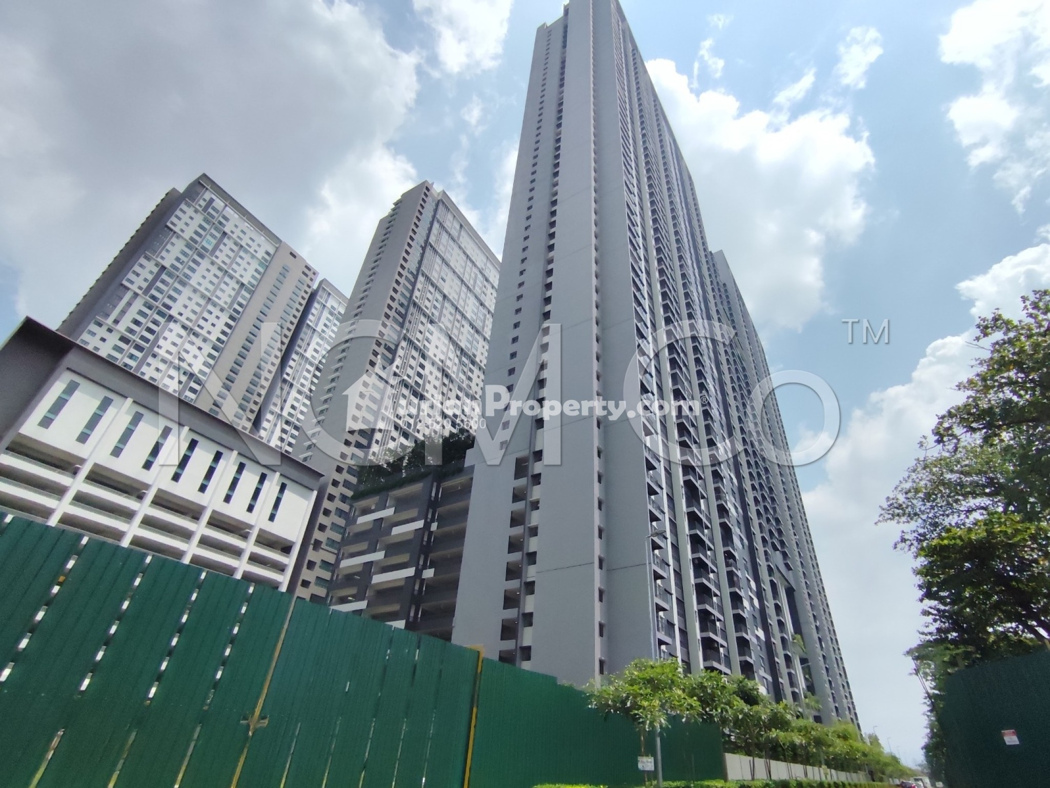 Apartment For Auction at M Arisa