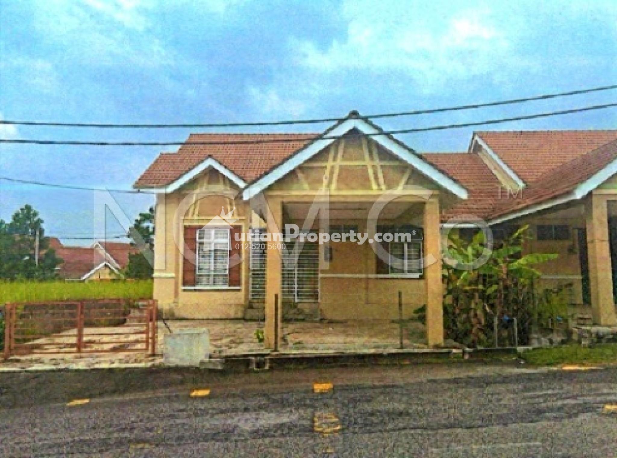 Semi D For Auction at Taman Gambang Damai