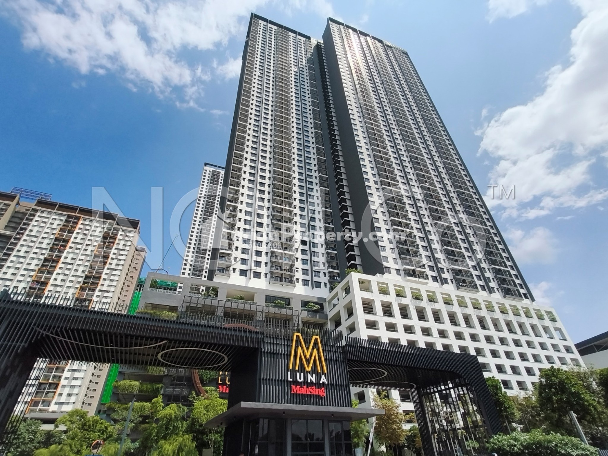 Serviced Residence For Auction at M Luna