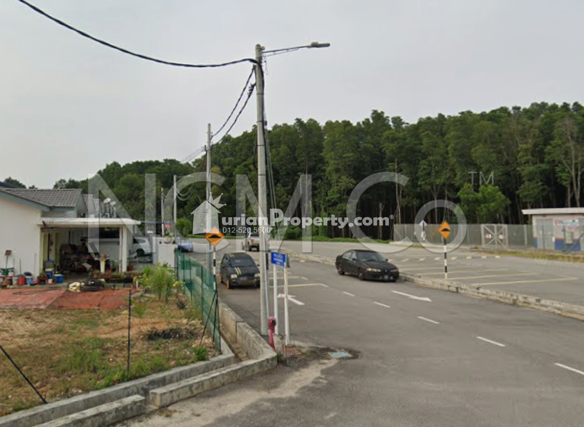 Terrace House For Auction at Perumahan Balok Baru