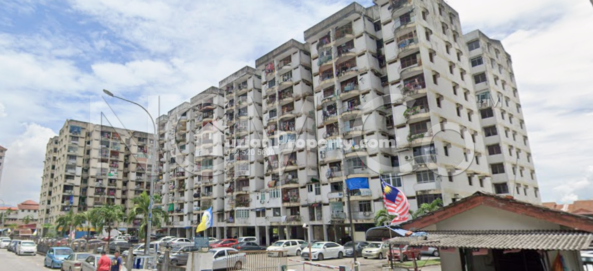 Apartment For Auction at Apartment Taman Mewah